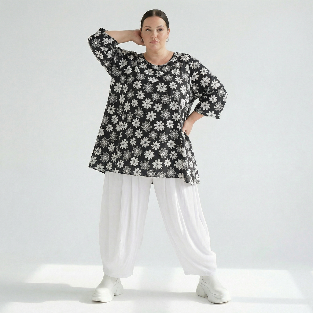 A-Form Bigshirt von AKH Fashion aus Viskose, 1575.00593, Schwarz/Weiß, Blumen, Ausgefallen