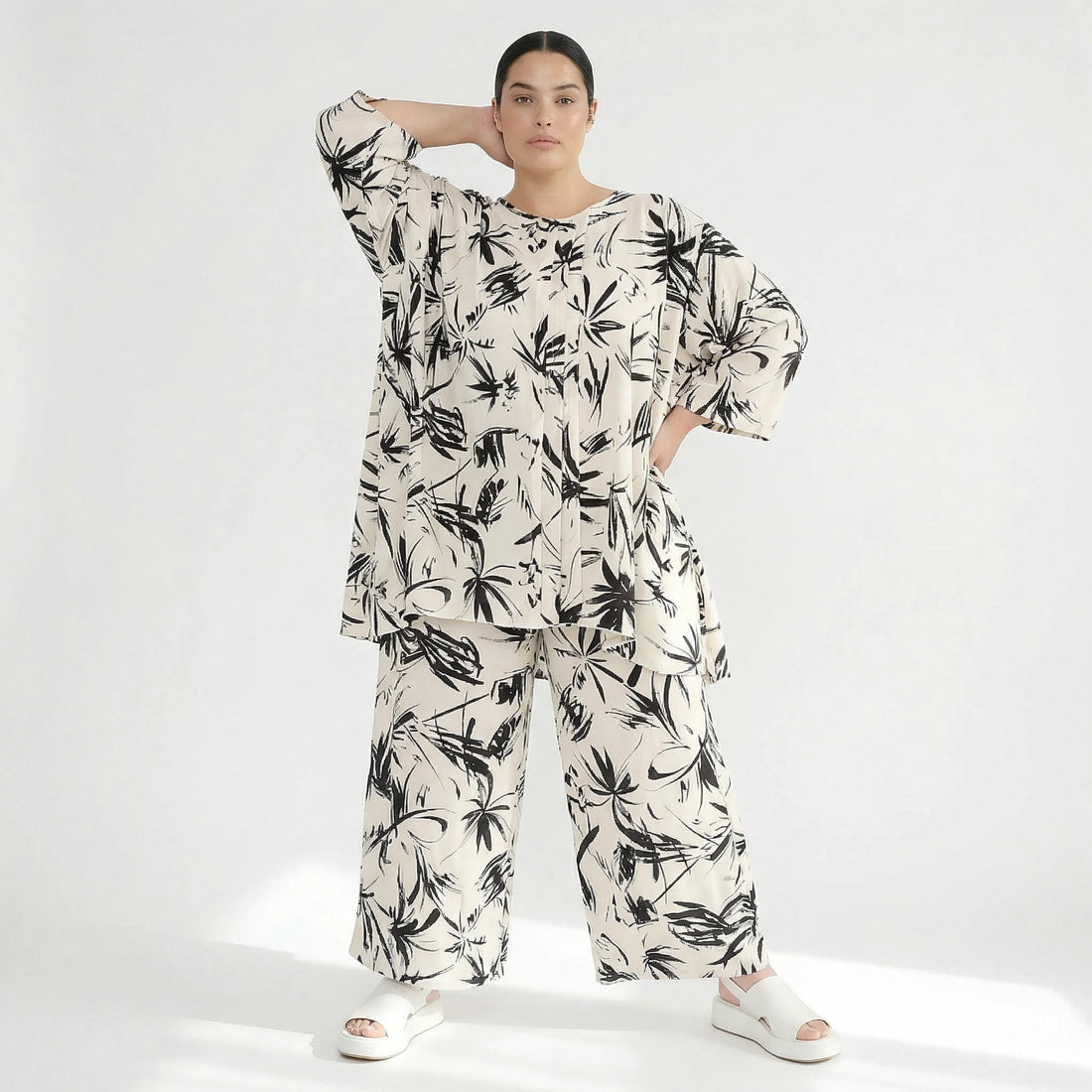 Ballonhose von AKH Fashion aus Baumwolle, 1578.07070, Ecru/Schwarz, Blumen, Ausgefallen