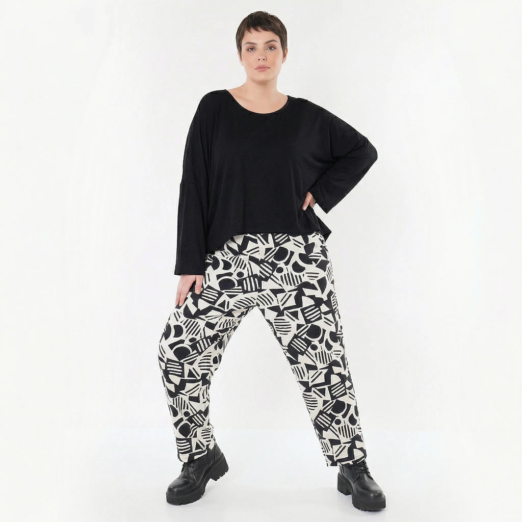 Ausgefallene Karottenhose aus stretchigem Bengaline Traveller Material im legeren Lagenlook, Weiß/Schwarz