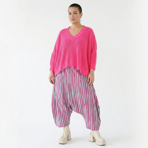 Luftige Harem Hose im legeren Lagenlook mit tiefem Schritt und ausgefallenem Blockstreifen, Fuchsia/Mint
