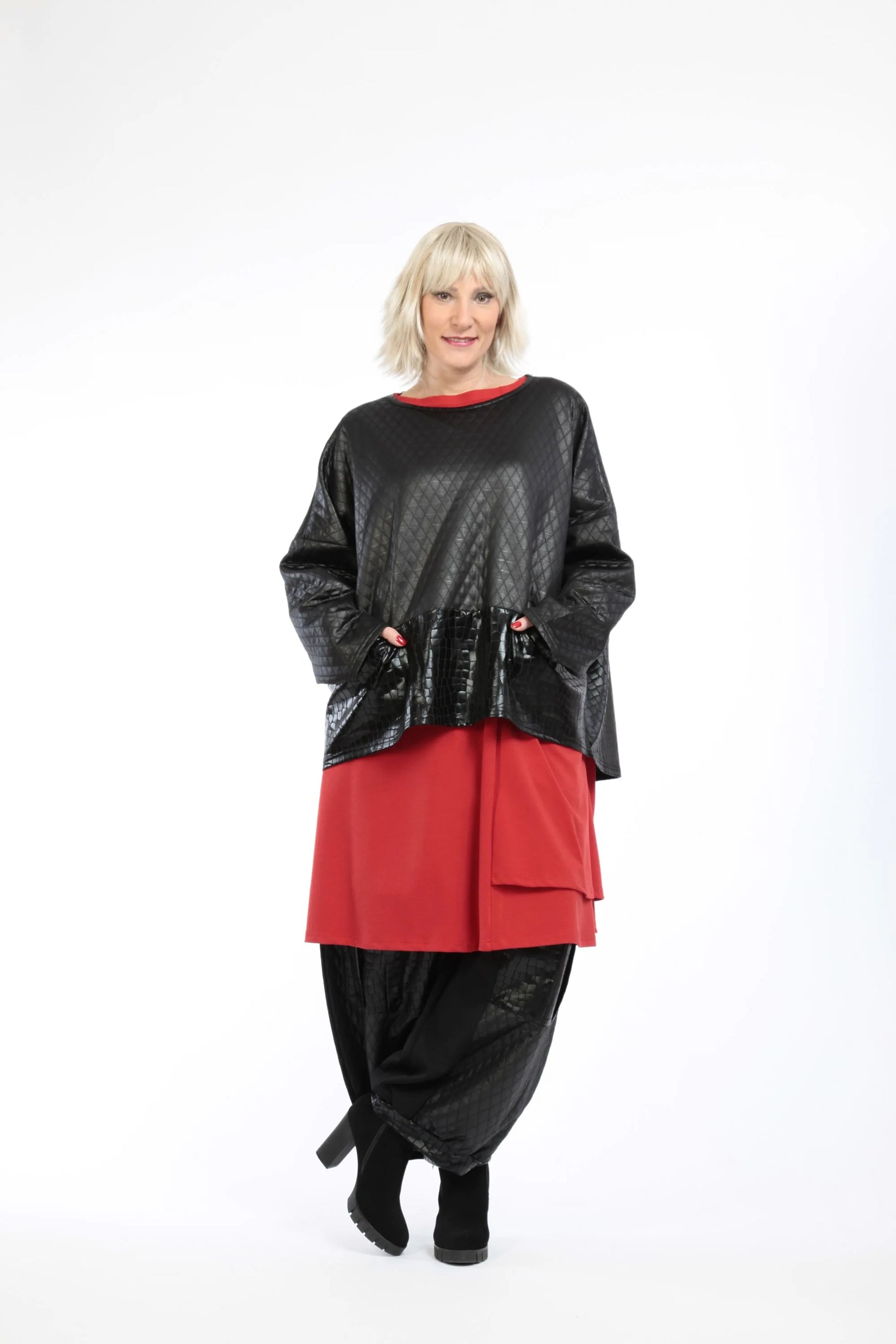  Bigshirt von AKH Fashion aus Viskose in kastiger Form, 1222.06888, Schwarz, Schick, Modern