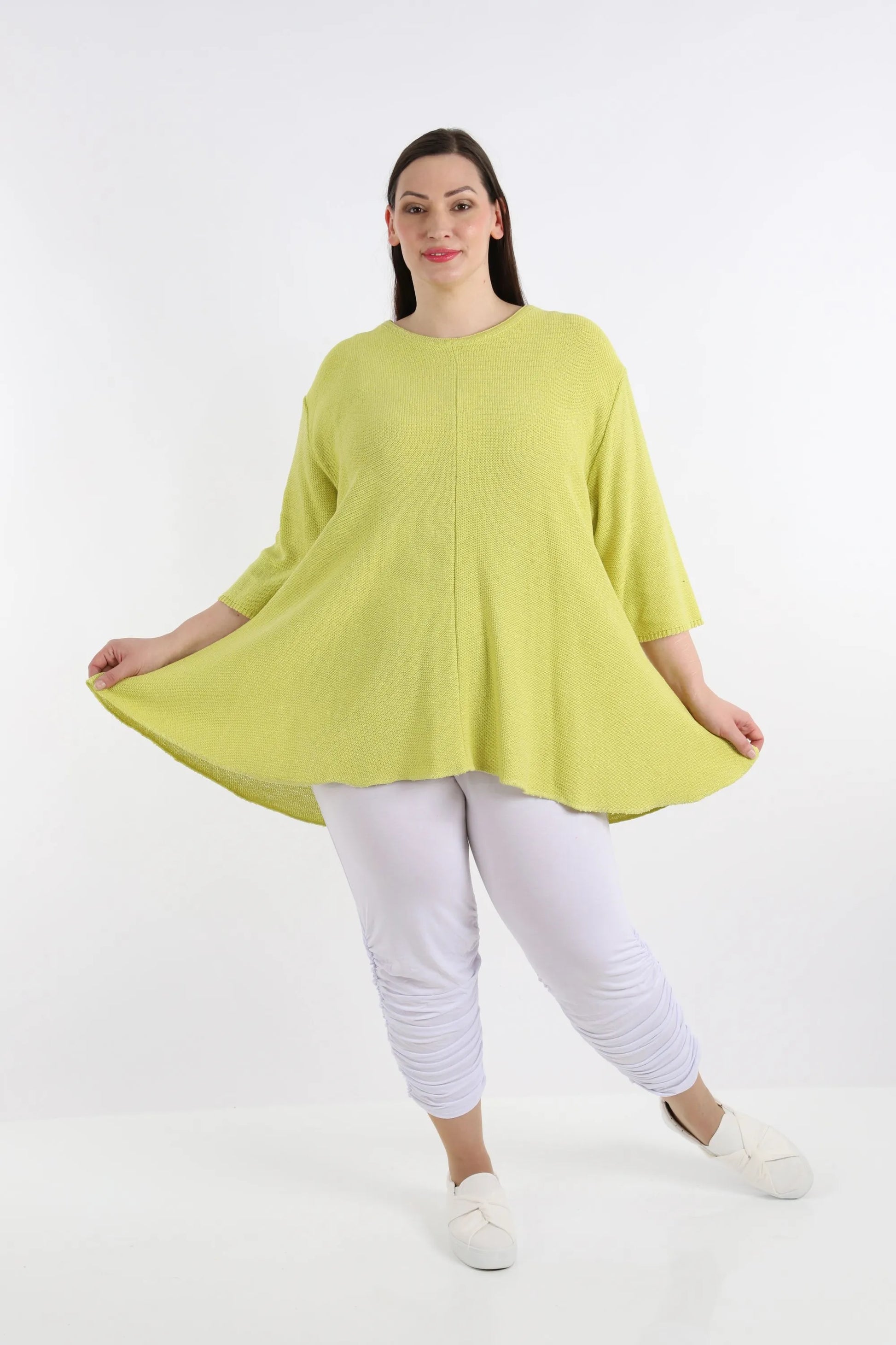  Glocken-Form Shirt in frischem Limettenton aus leichtem, luftigem Baumwollstrick für Plus Size