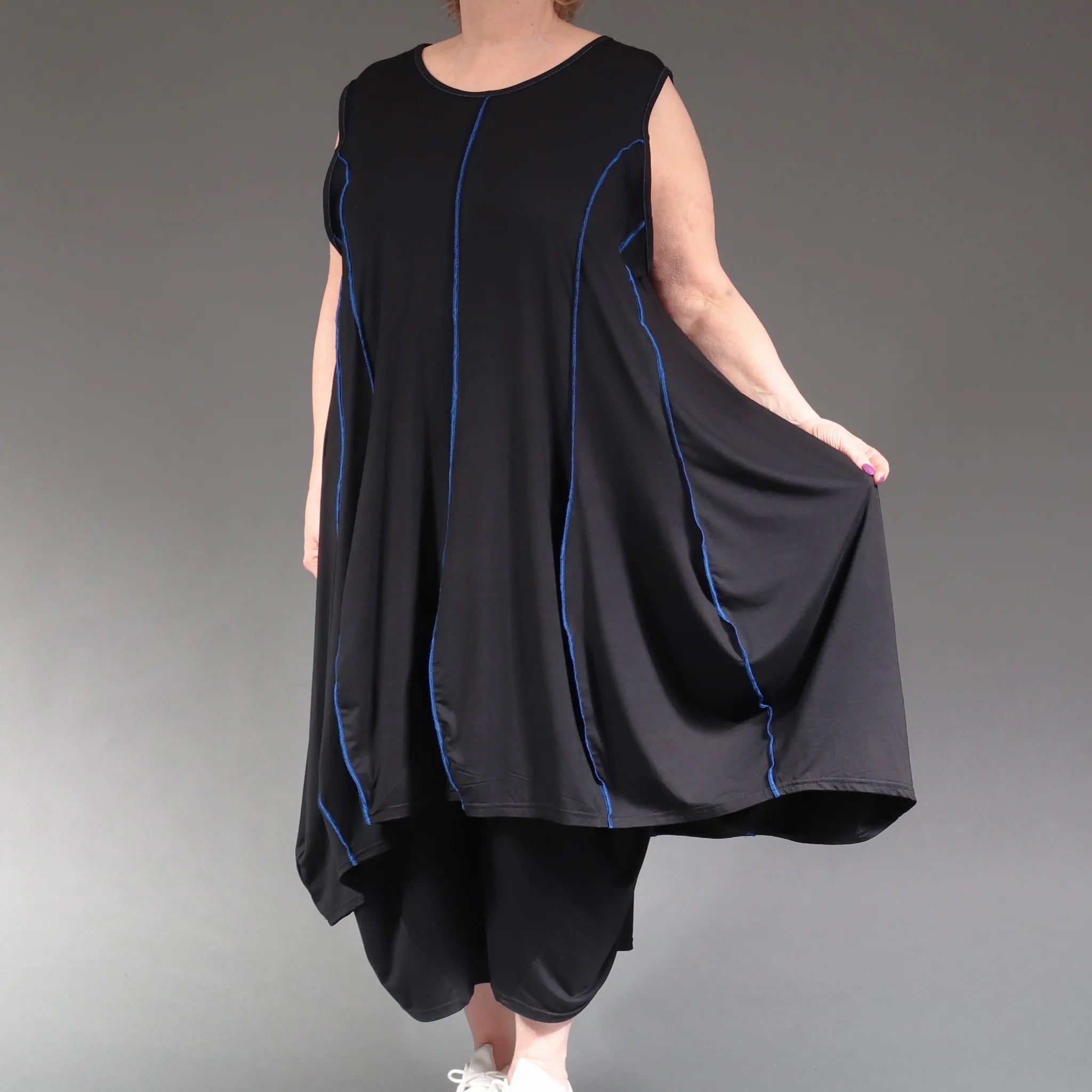  Lässige Ballon Tunika aus weicher Viskose in elegantem Schwarz-Blau für Plus Size Fashion