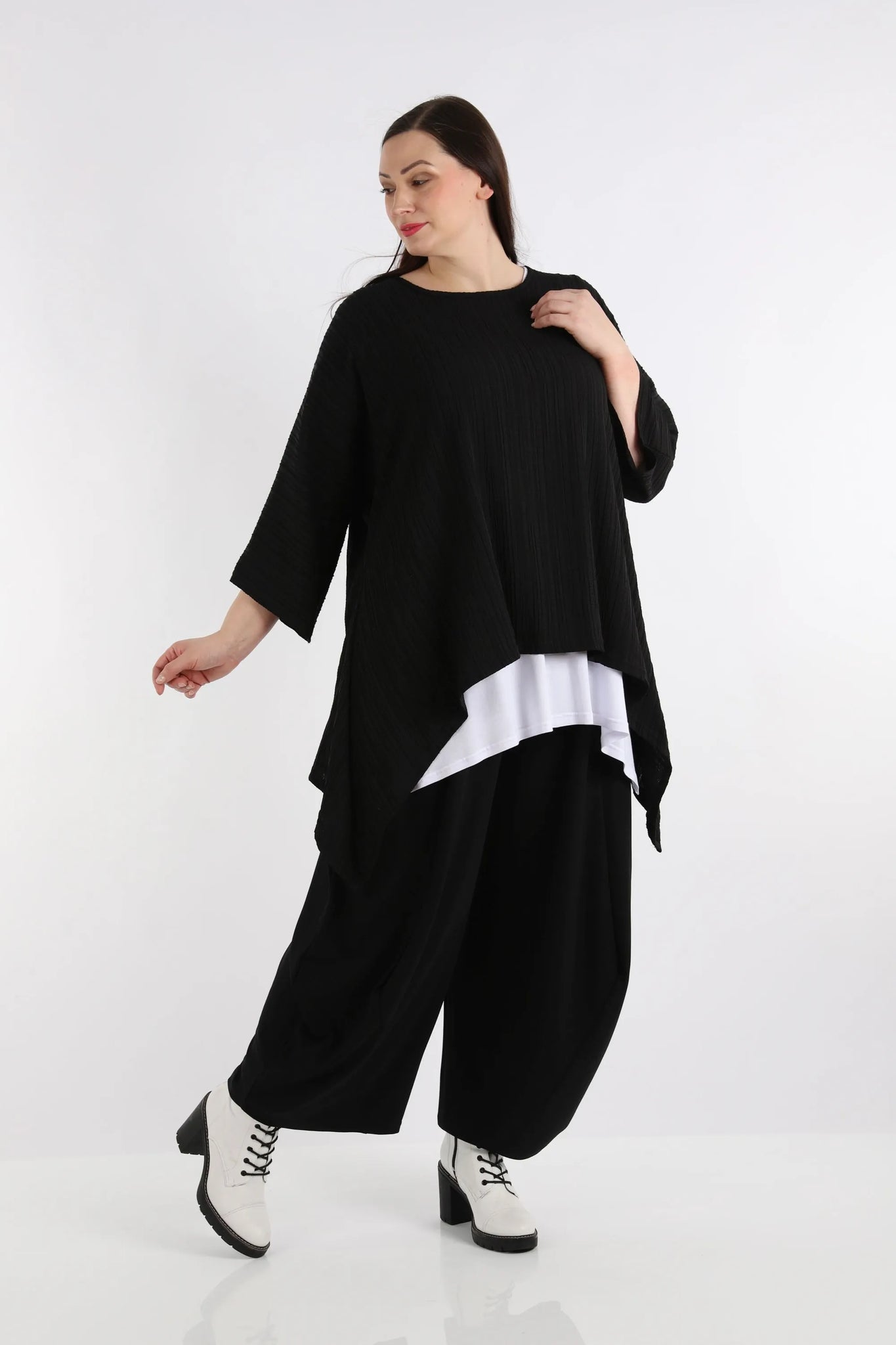 A-Form Bigshirt von AKH Fashion aus Viskose, 1254.06588, Schwarz, Unifarben, Schick, Modern