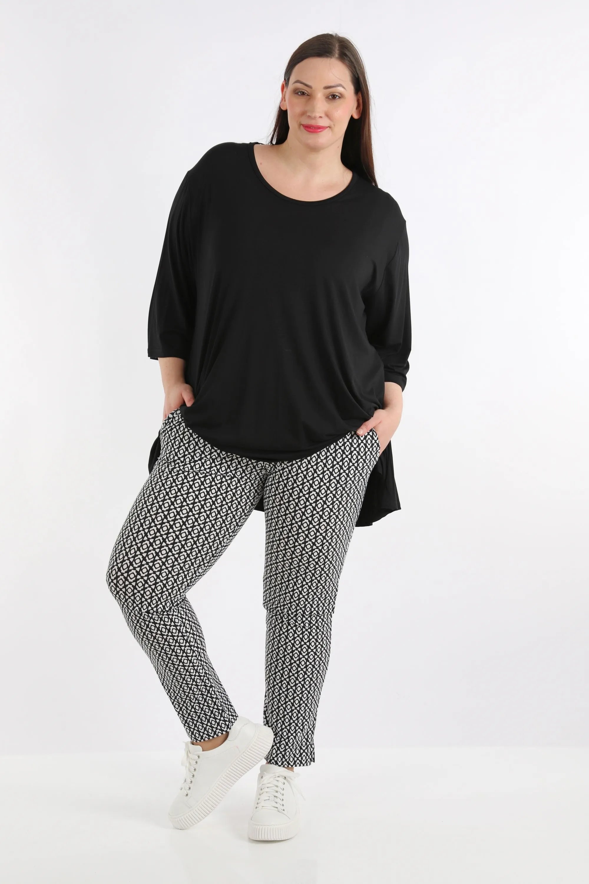  AKH Fashion Hose in gerader Form, aus Polyester, 1267.06229, Schwarz-Weiß, Muster, Schick