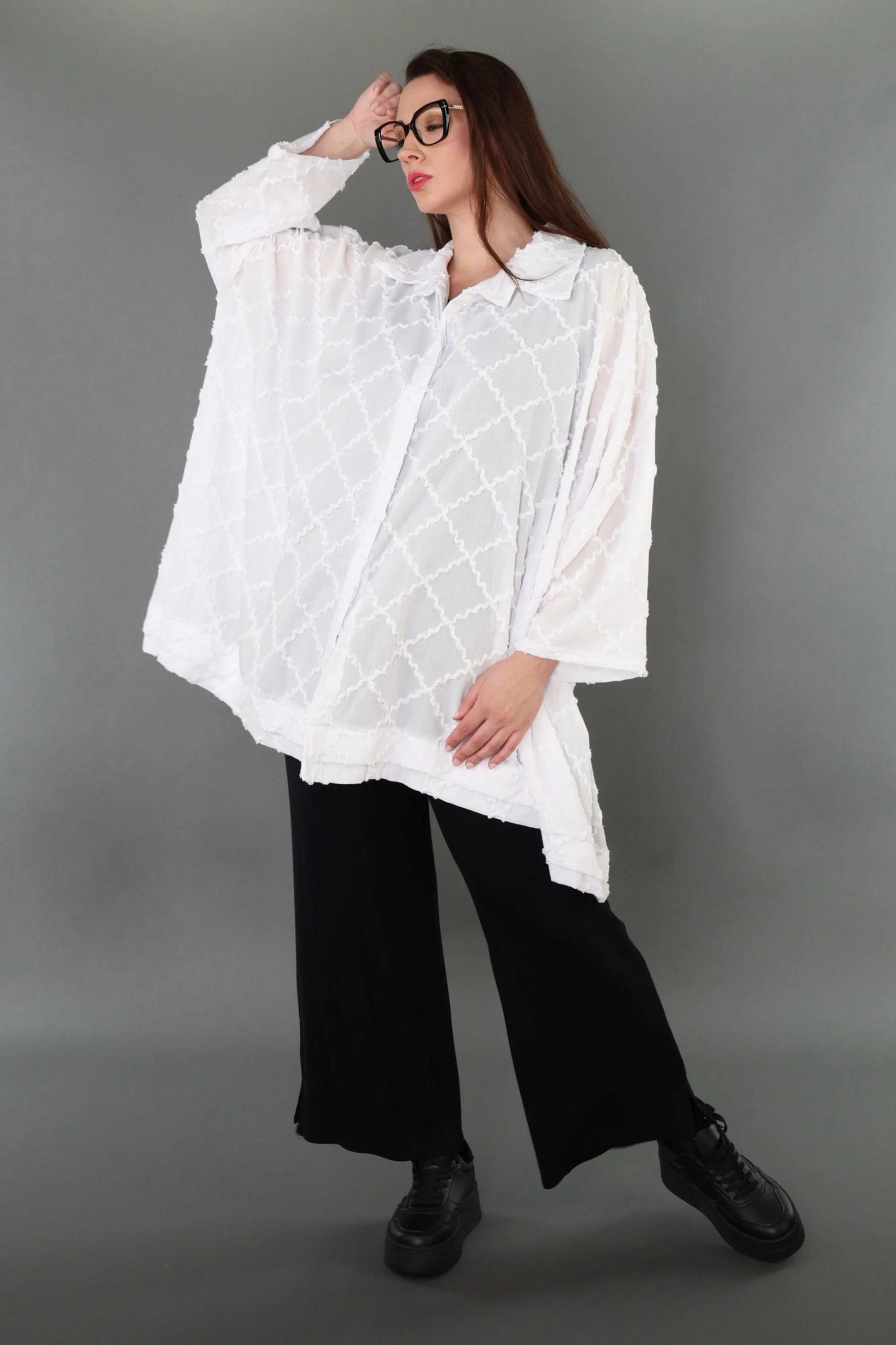  A-Form Bluse von AKH Premium aus Baumwolle, P1004.7110, Weiß, Raute, Ausgefallen, Zeitlos