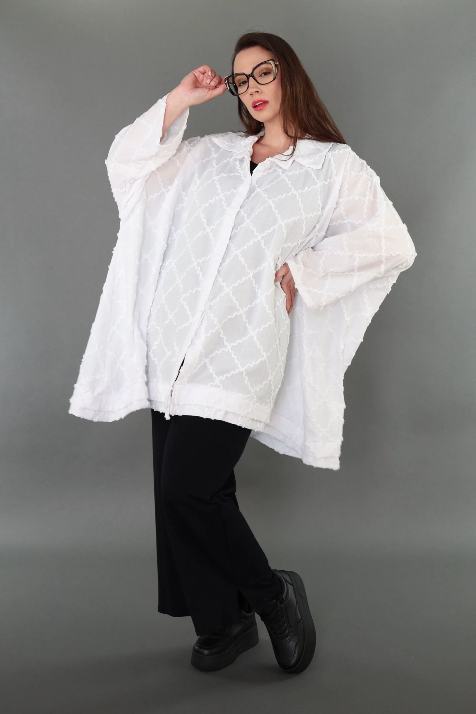  A-Form Bluse von AKH Premium aus Baumwolle, P1004.7110, Weiß, Raute, Ausgefallen, Zeitlos