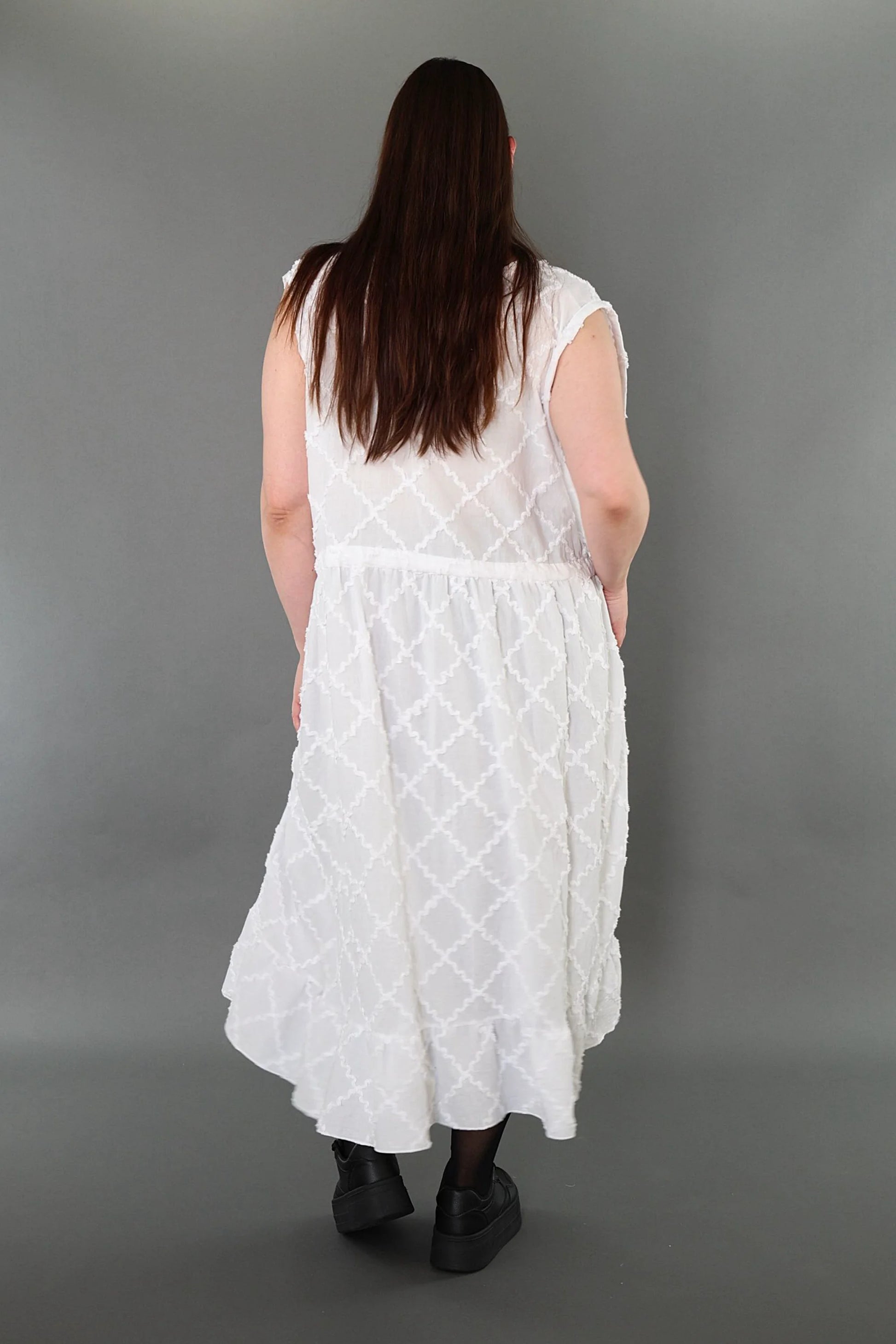  A-Form Kleid von AKH Premium aus Baumwolle, P1004.7115, Weiß, Raute, Ausgefallen, Zeitlos