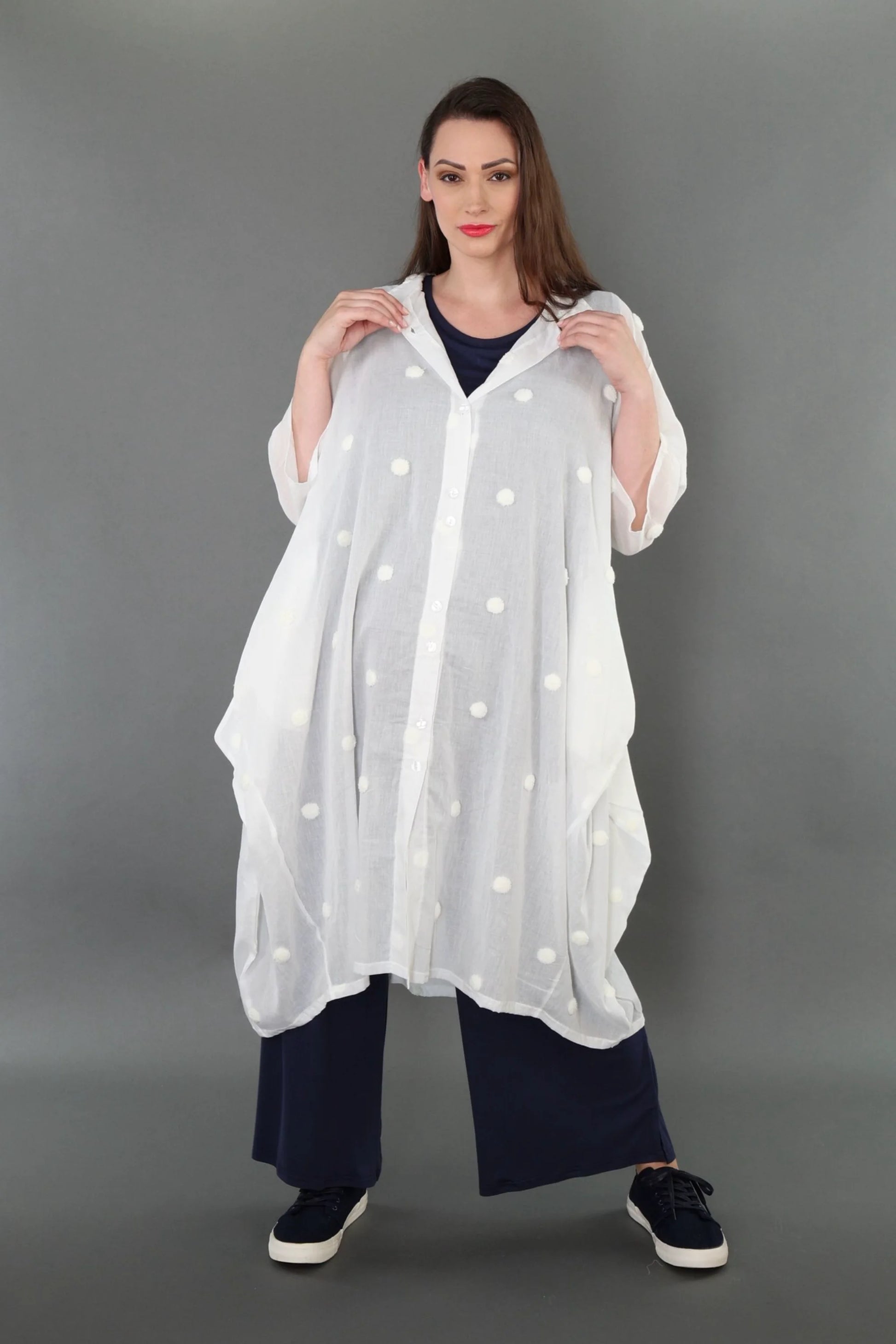  Ballon Bluse von AKH Premium aus Baumwolle, P1005.7117, Weiß, Punkte, Ausgefallen, Zeitlos