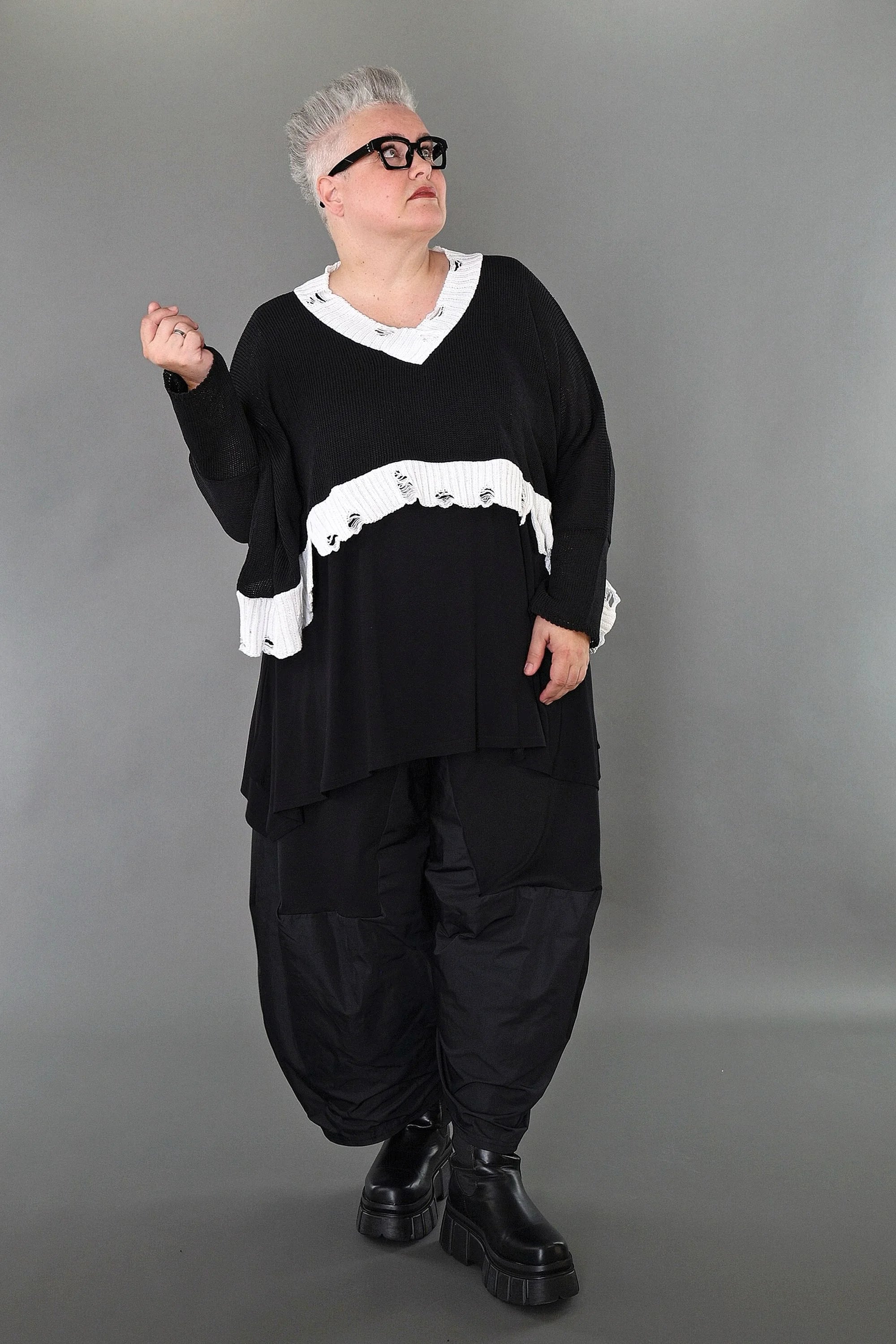  AKH Premium Überwurf in kastiger Form, aus Baumwolle, P1007.2532, Schwarz/Weiß, Schick