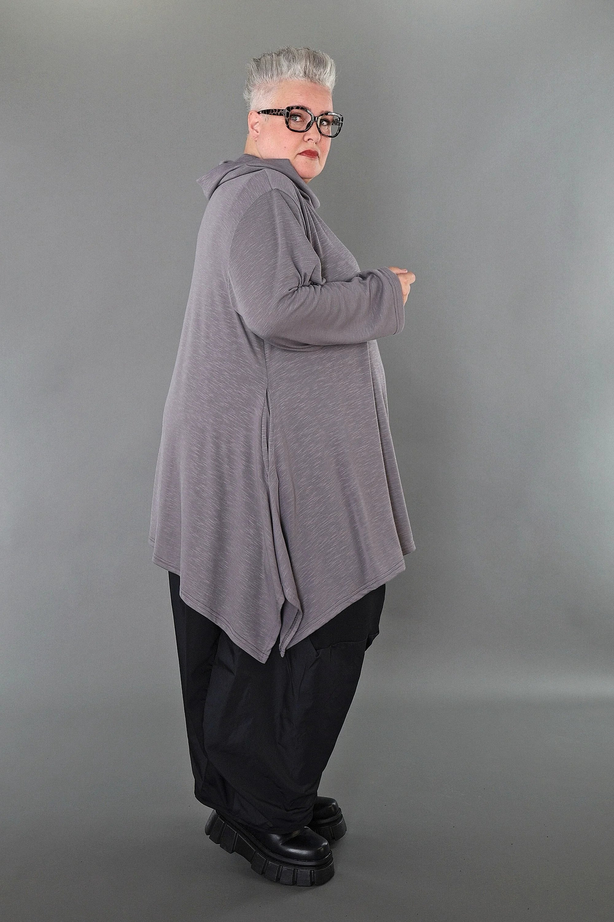 A-Form Bigshirt von AKH Premium aus Viskose, P1008.3371, Hellgrau, Ausgefallen, Zeitlos