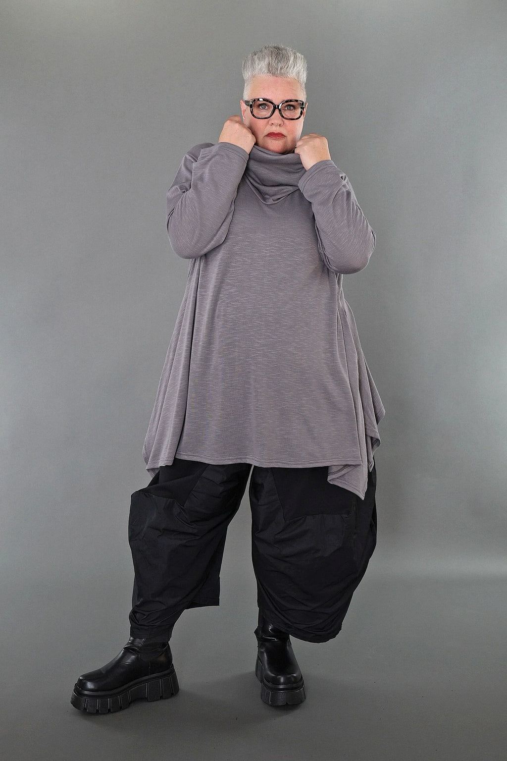 A-Form Bigshirt von AKH Premium aus Viskose, P1008.3371, Hellgrau, Ausgefallen, Zeitlos