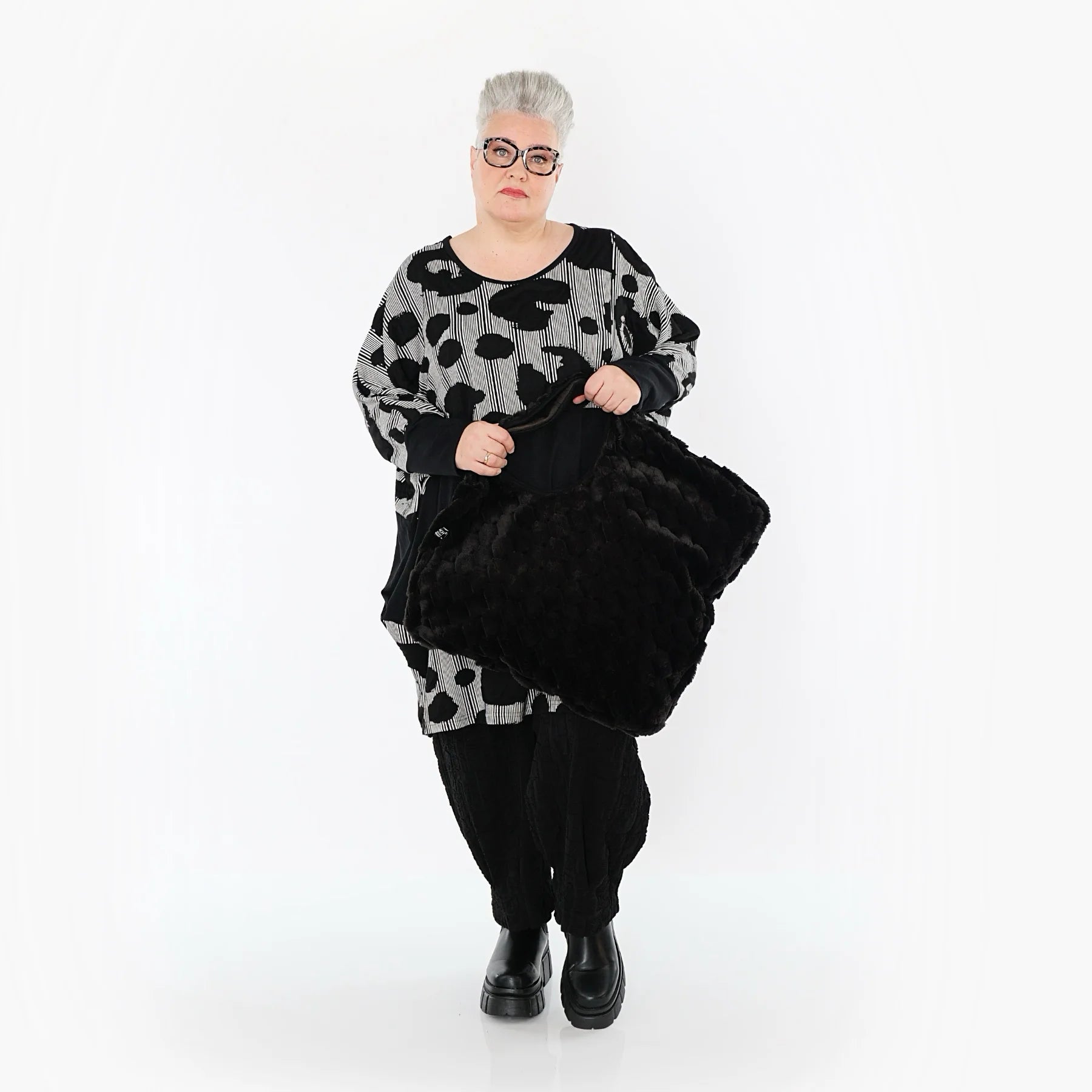  Ballon Bigshirt von AKH Premium aus Viskose, P1013.7143, Schwarz/Weiß, Streifen, Ausgefallen