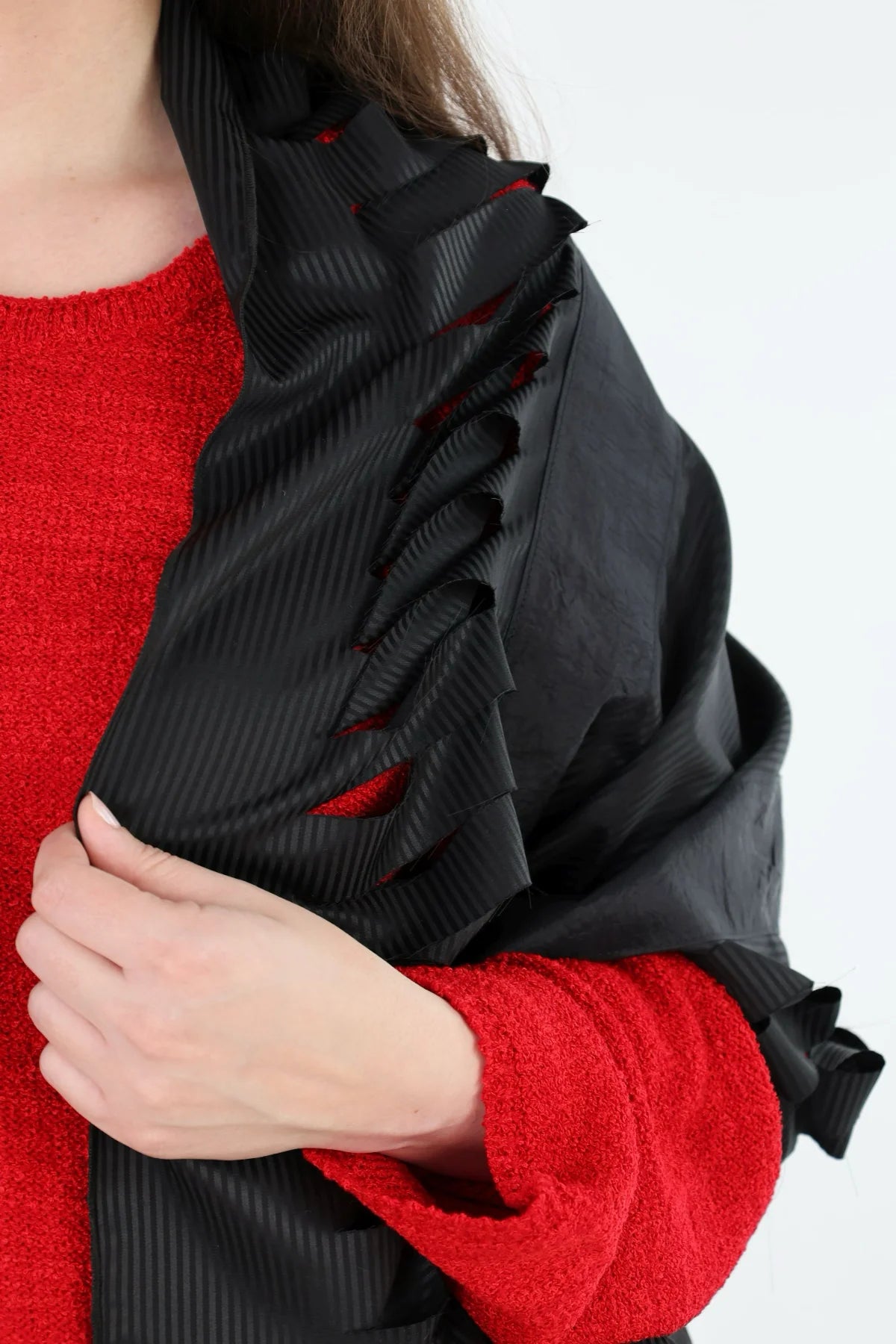  AKH Premium Schal in gerader Form, aus Viskose, P1020.0011, Schwarz, Streifen/Gerippt, Schick