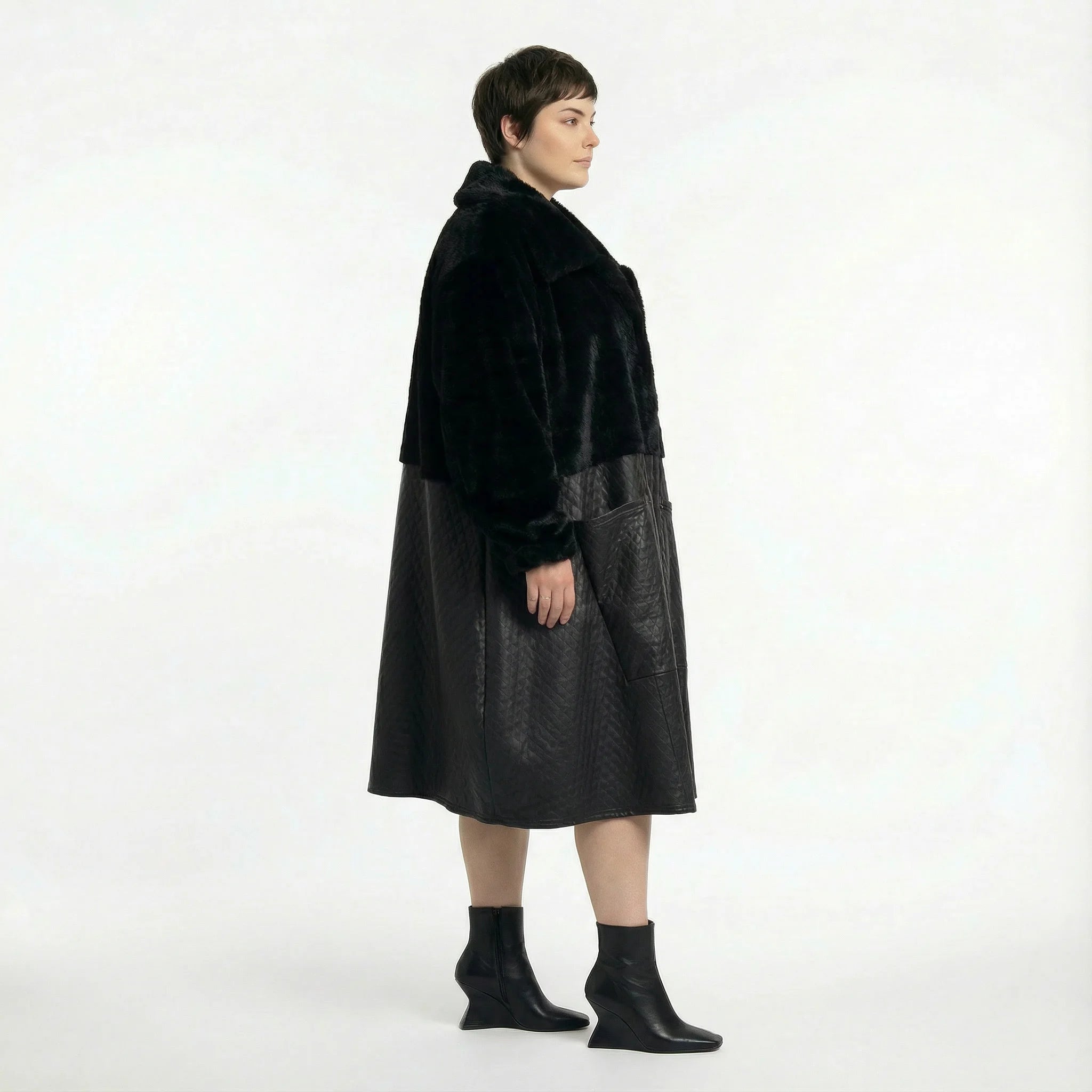  Ballonmantel von AKH Premium aus Polyester, P1029.7177, Schwarz, Raute, Ausgefallen