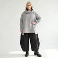 Oversize Lagenlook Shirt mit Rollkragen und Kapuze in luftig leichter Crash Popeline, Grau