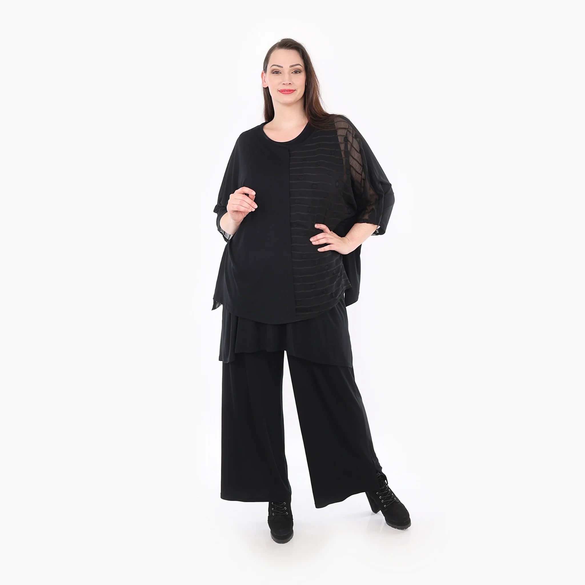  Bigshirt von AKH Fashion aus Materialmix in kastiger Form, 1316.06922, Schwarz, Ausgefallen