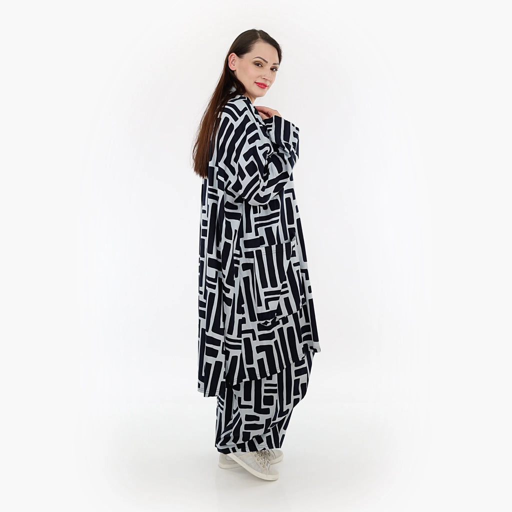  AKH Fashion Mantel in Vokuhila-Form, aus Viskose, 1318.02276, Marine-Hellblau, Schick