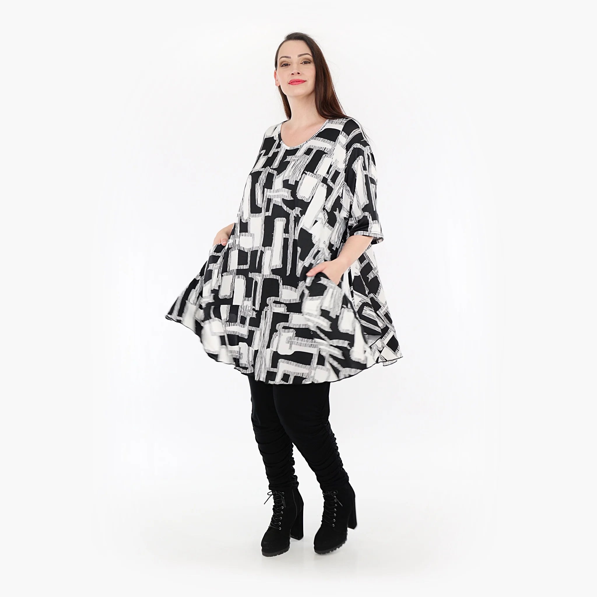  AKH Fashion Bigshirt in Glocken-Form, aus Viskose, 1323.00592, Schwarz-Weiß, Schick, Modern