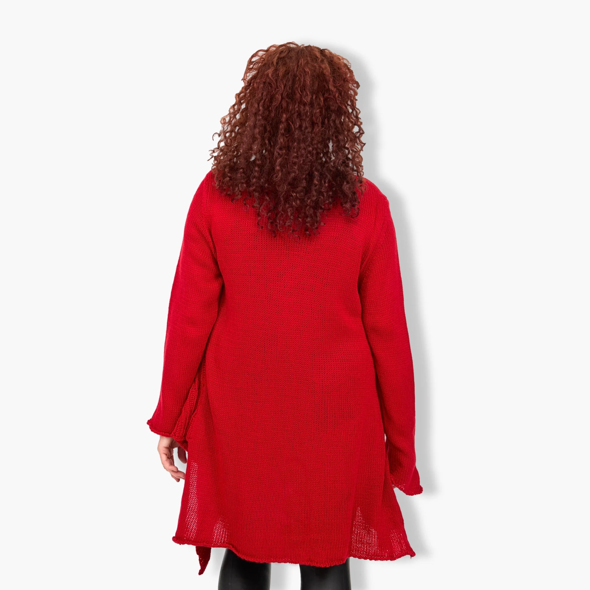  Stylisher A-Form Pullover in strahlendem Rot für trendige Plus Size Mode im Herbst und Winter