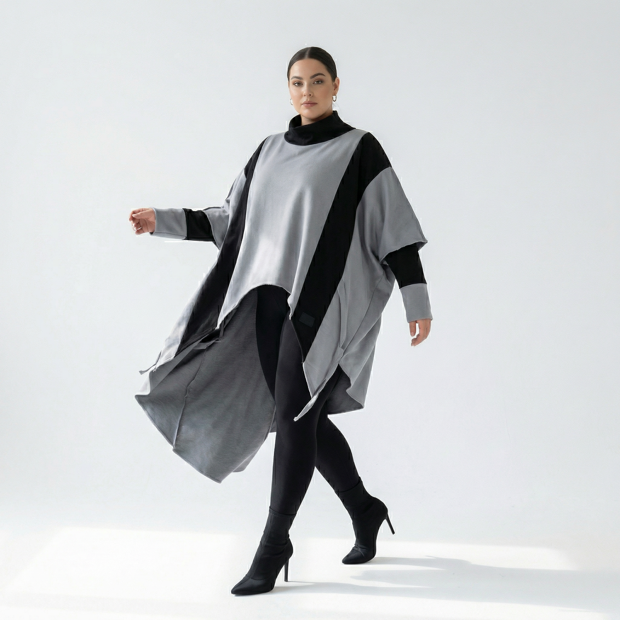  Bukezy Tunika in Vokuhila-Form, aus Baumwolle, 2004, Grau/Schwarz, Ausgefallen, Zeitlos