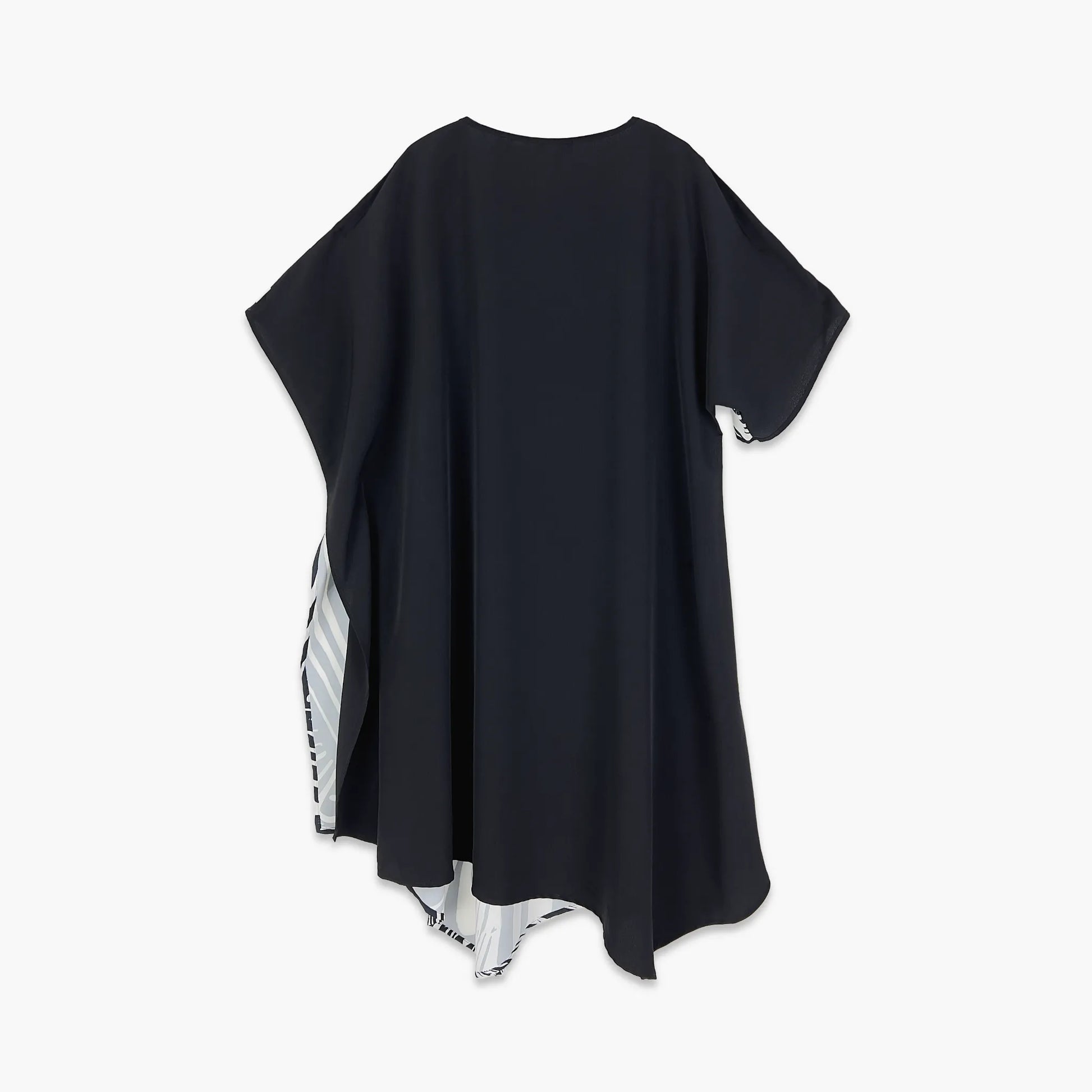  Maxikleid von CN-G aus feiner leichter Viskose, 1546, Schwarz-Weiß, Schick, Modern, Bequem