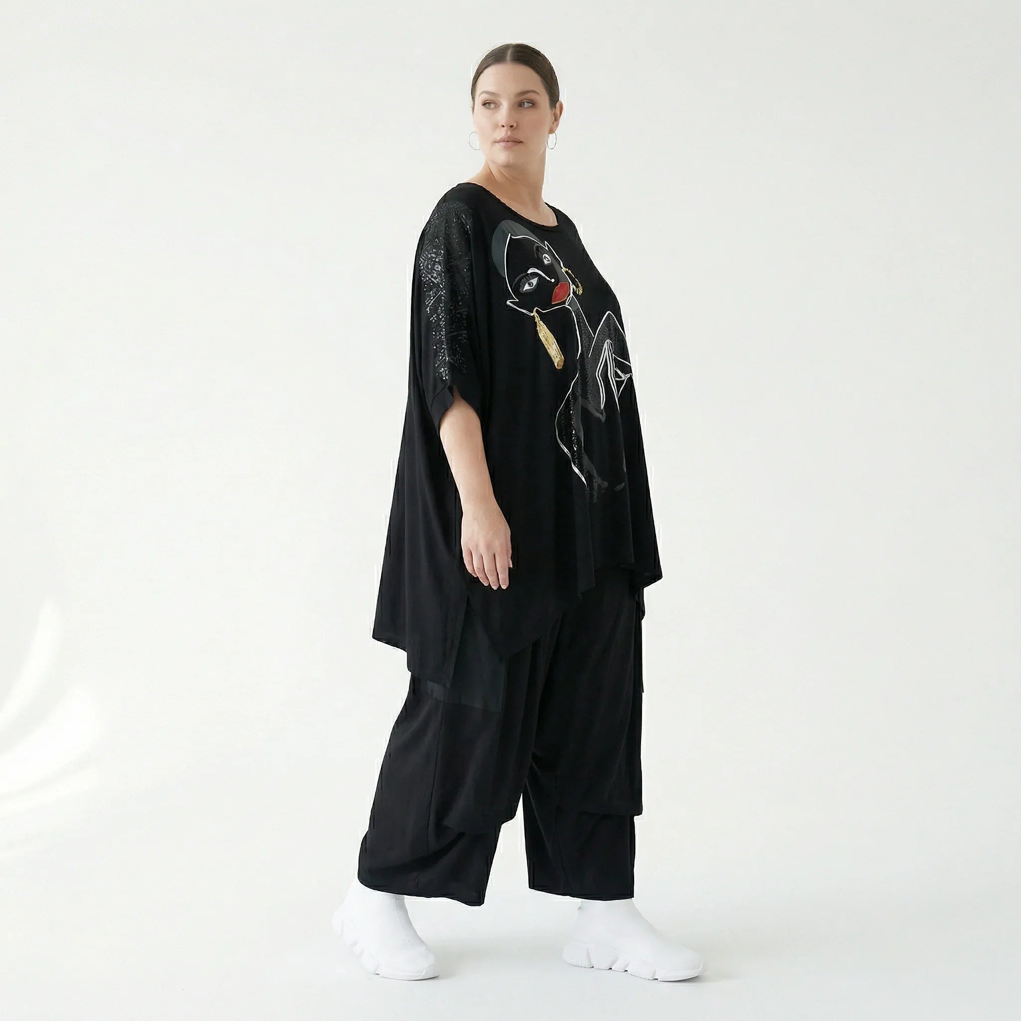 Maxlive Damen Oversize-Bluse Schwarz mit Print & Glanzdetails, Viskosemix, EU 38 bis 62, Artwear Tunika