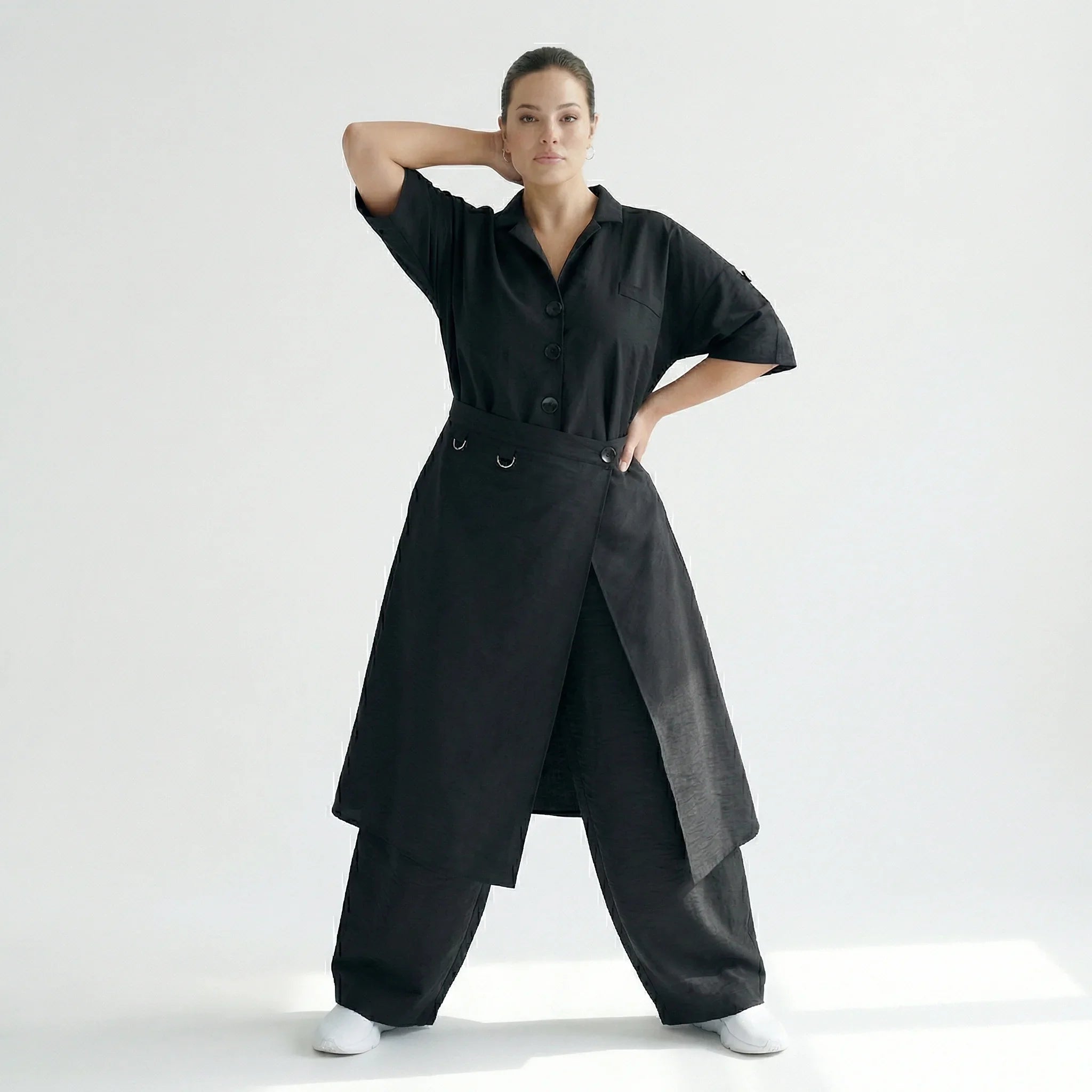 Cadrelli Damen Jumpsuit Schwarz Oversize Crash Twill Viskose Lycra Übergang EU 40 bis 48 – luftiger Avantgarde Einteiler