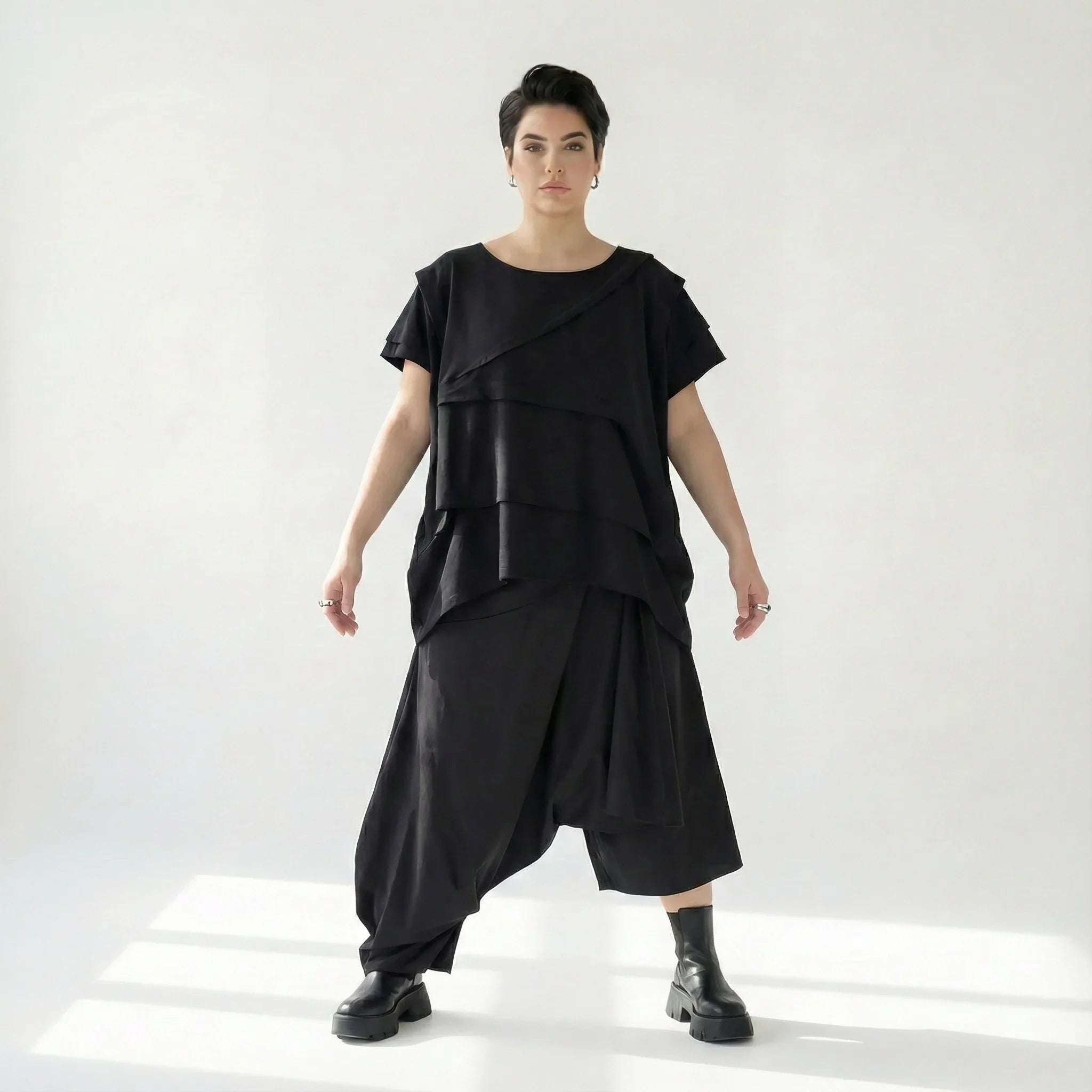Damen Ballonhose Schwarz Caraclan, asymmetrischer Schnitt, Baumwolle, EU 38 bis 50 – Avantgarde, weit, künstlerisch, urban