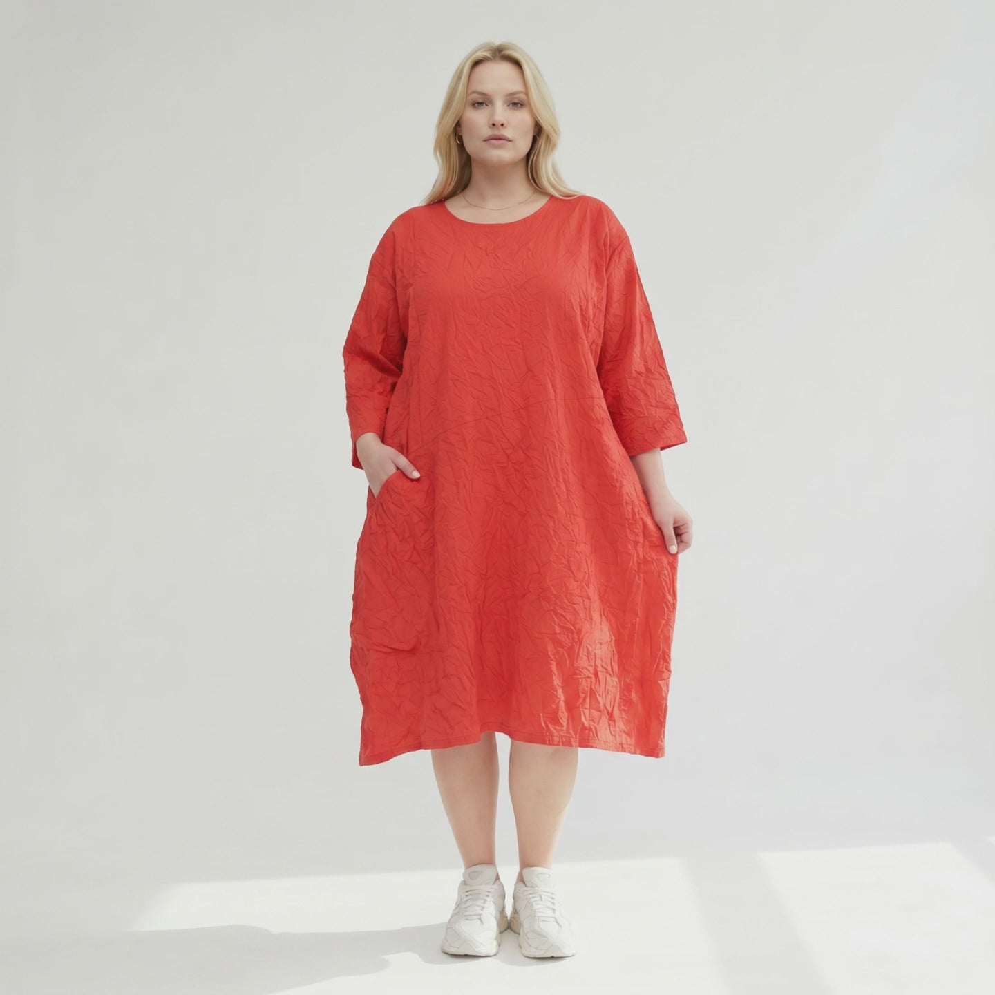 Sinnliches Oversize Ballon Kleid im luftigen Lagenlook aus leichter Crash Popeline, lässig, Rot