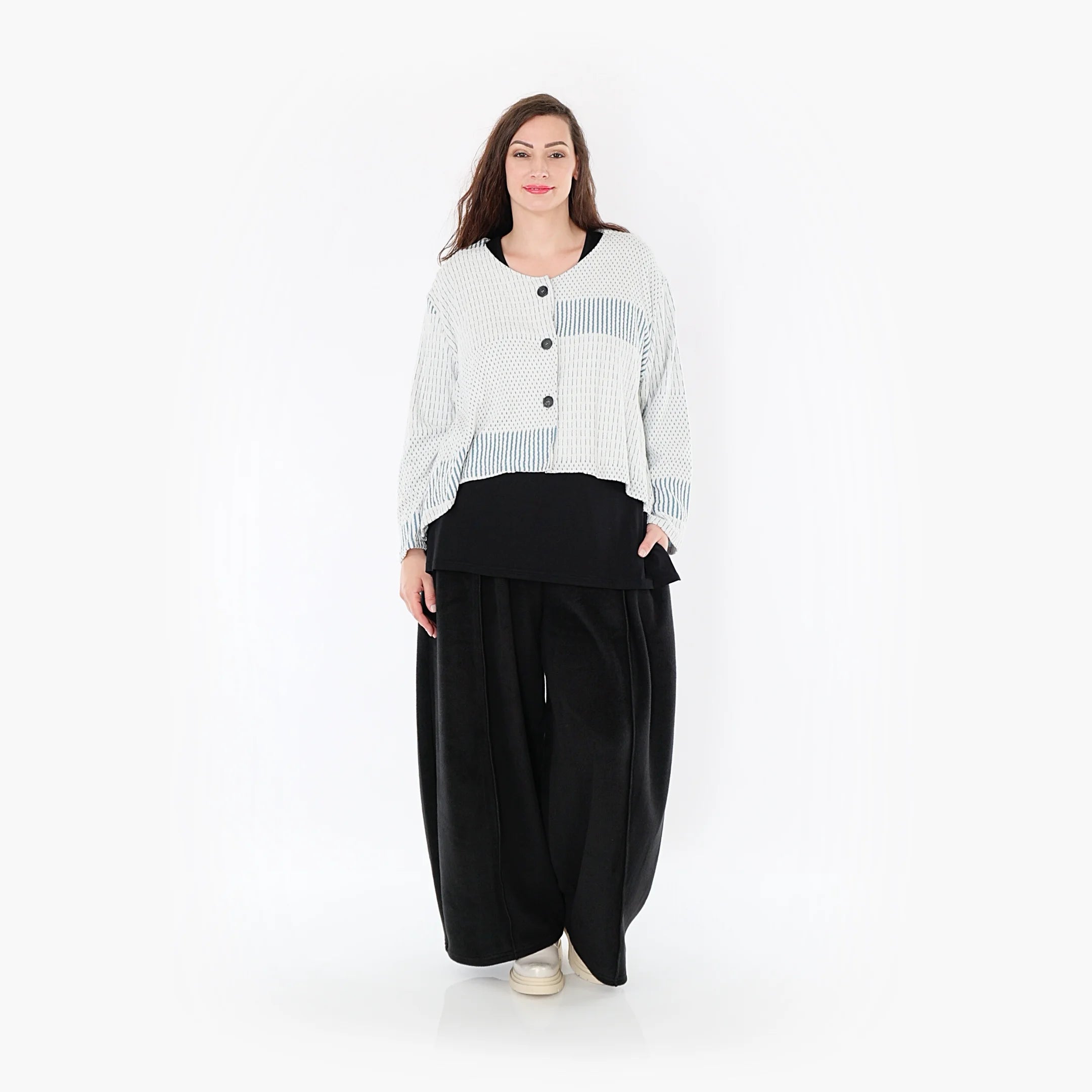 AKH Fashion Jacke in gerundeter Form, aus Viskose, 1377.00130, Blau-Ecru, Gerippt, Schick