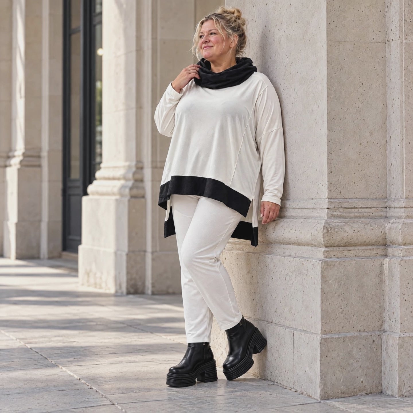 Weiche dehnbare Leggings in Karottenform mit elastischem Bund als Winterbasic