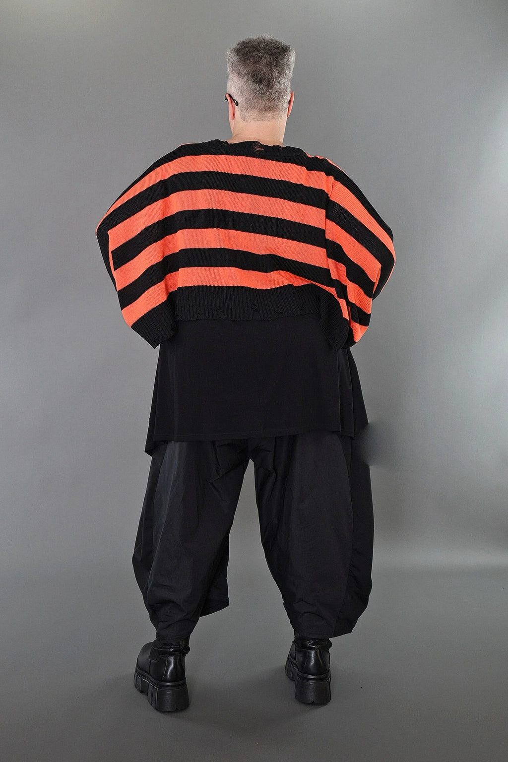  AKH Premium Überwurf in kastiger Form, aus Baumwolle, P1007.2537, Schwarz/Orange, Schick