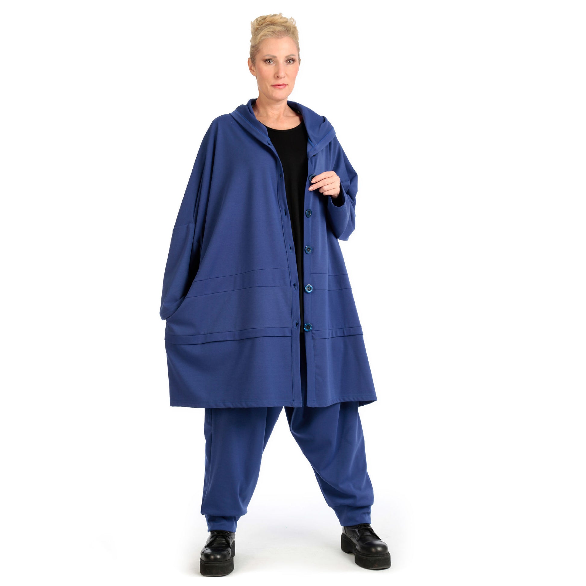  Jacke von AKH Fashion aus Viskose in kastiger Form, 1141.06857, Blau, Unifarben, Schick