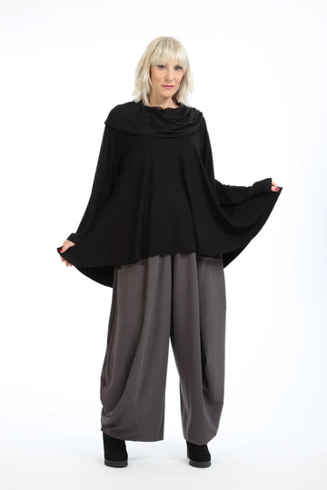  A-Form Shirt in elegantem Schwarz aus softem Jersey mit feinem Stretch und lässiger Oversize-Passform