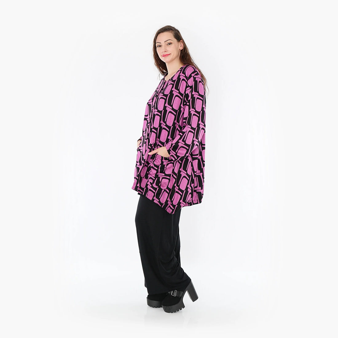  A-Form Jacke in Schwarz-Fuchsia mit bequemem Viskose-Romanit für stilvolle Plus Size Looks