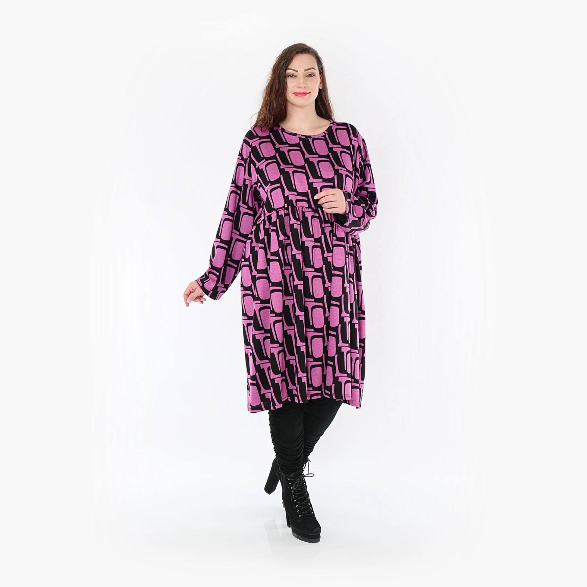  A-Form Kleid in Schwarz-Fuchsia Grafikdesign aus weichem Romanit Jersey mit praktischen Taschen für Curvy Fashion