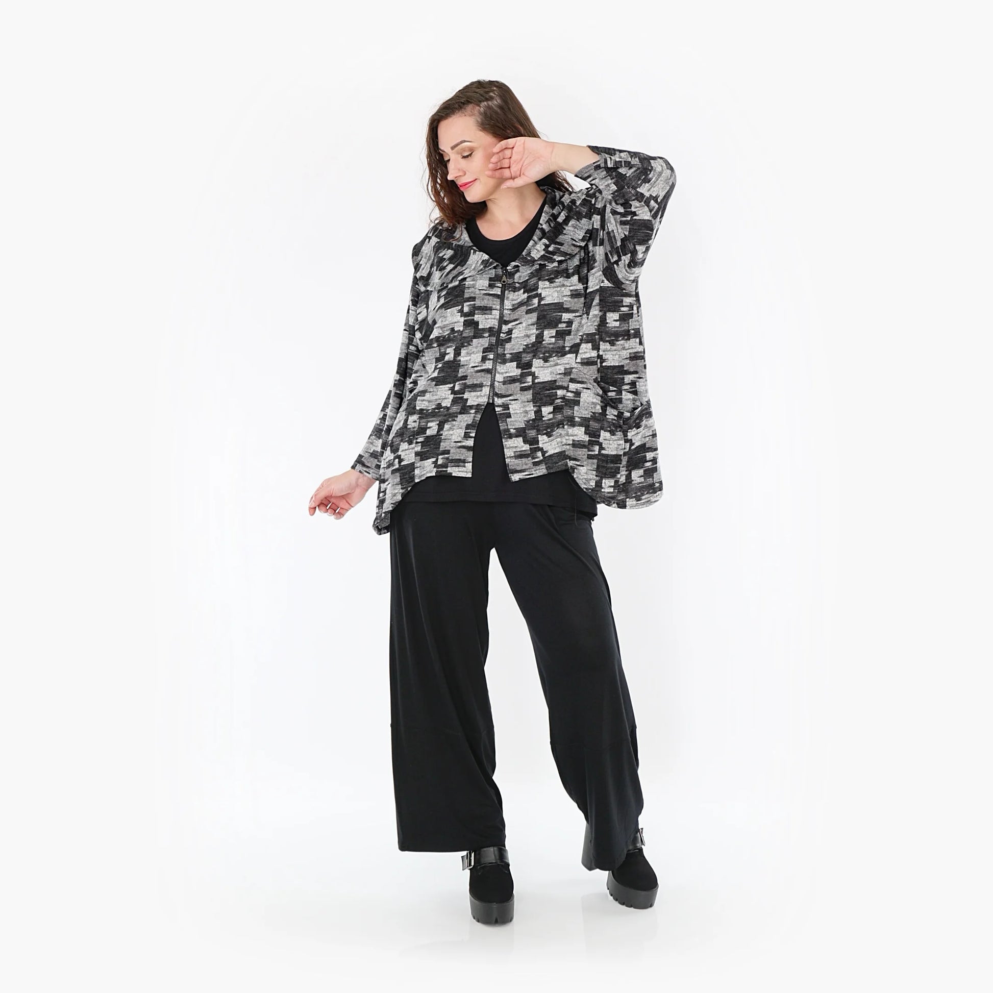  Stylishe A-Form Jacke in Dunkelgrau mit kariertem Muster und kuscheligem Feinstrick für Plus Size