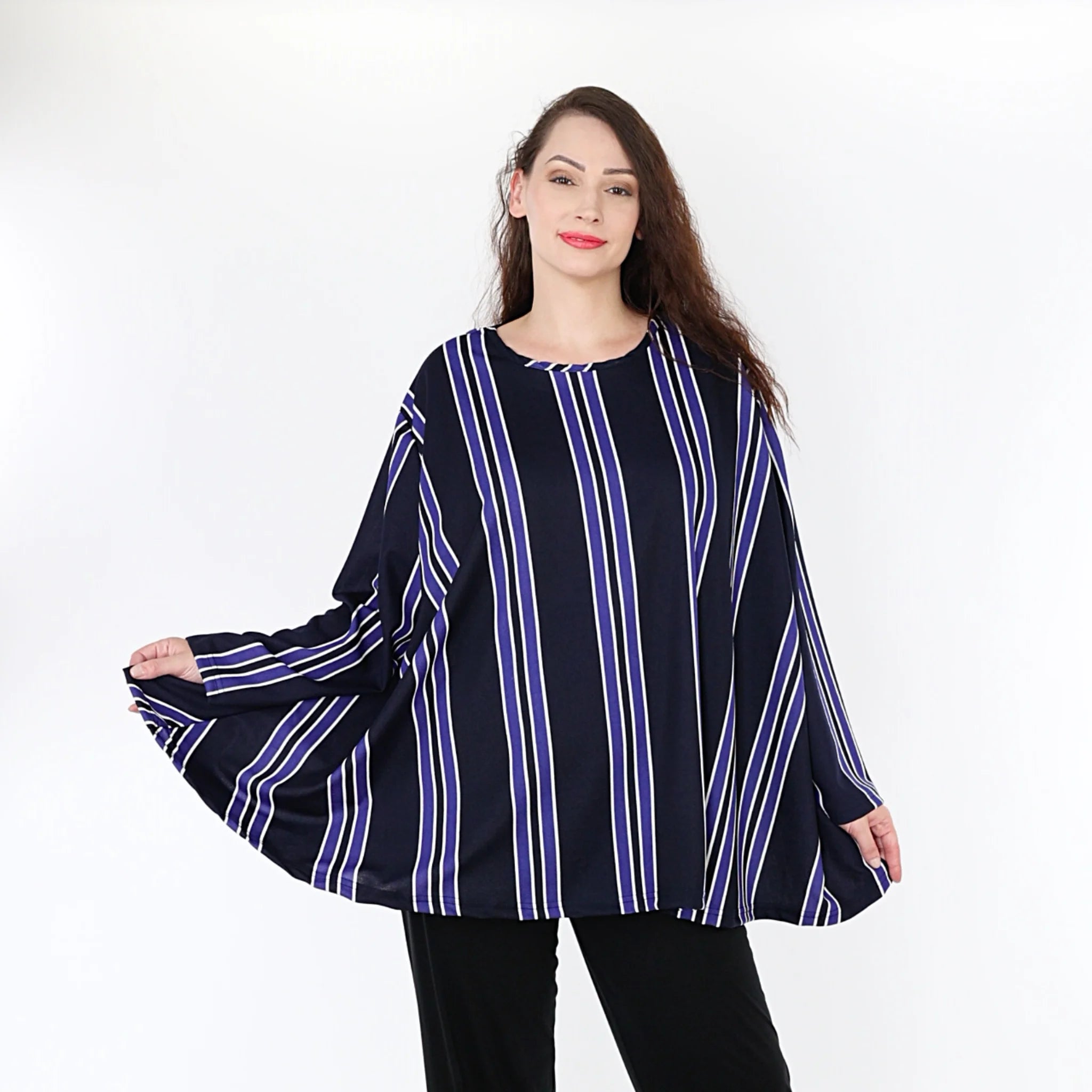  A-Form Bigshirt von AKH Fashion aus Materialmix, 1331.00593, Blau-Marine-Weiß, Schick