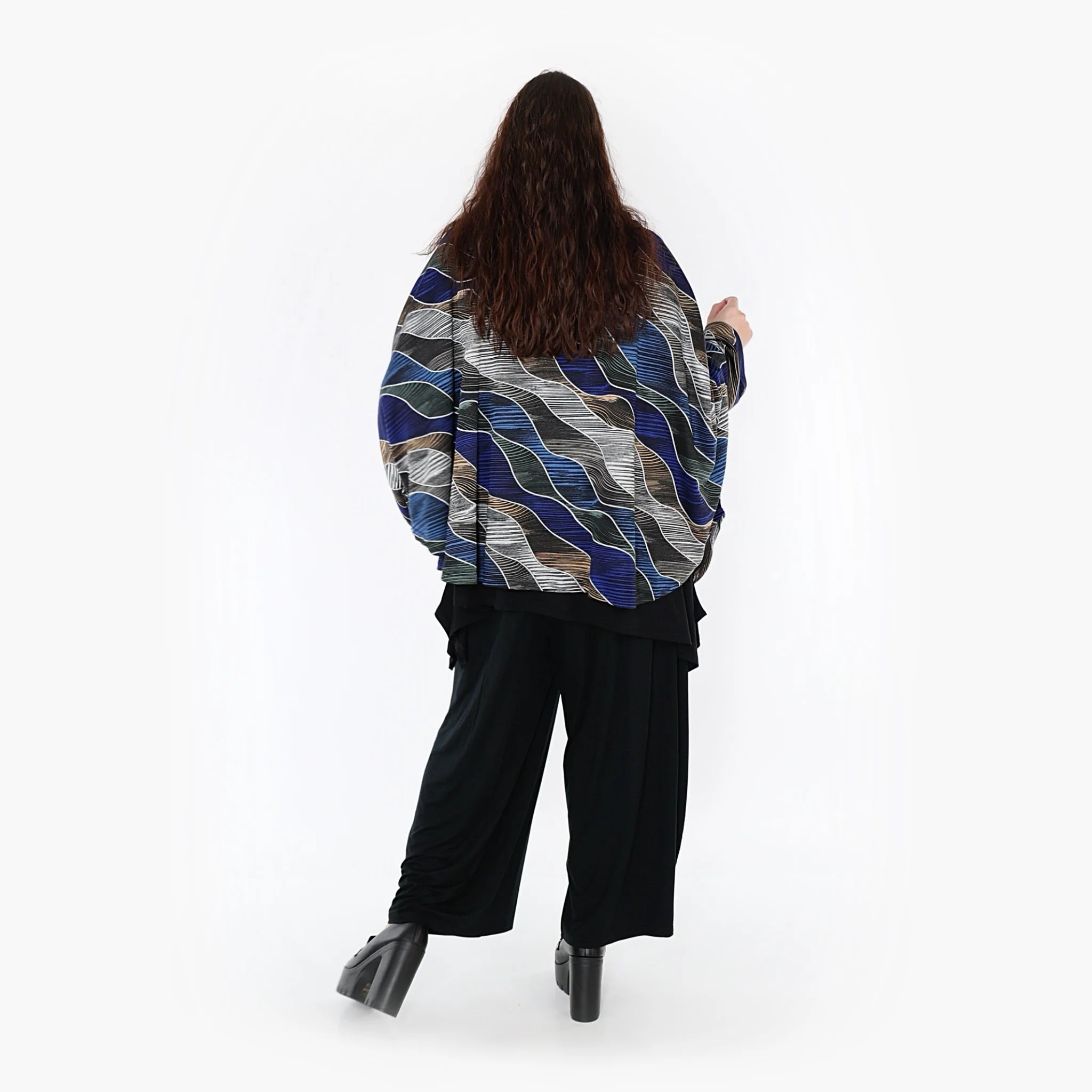  AKH Fashion Jacke in gerundeter Form, aus Materialmix, 1334.00140, Blau-Grau, Farbmix