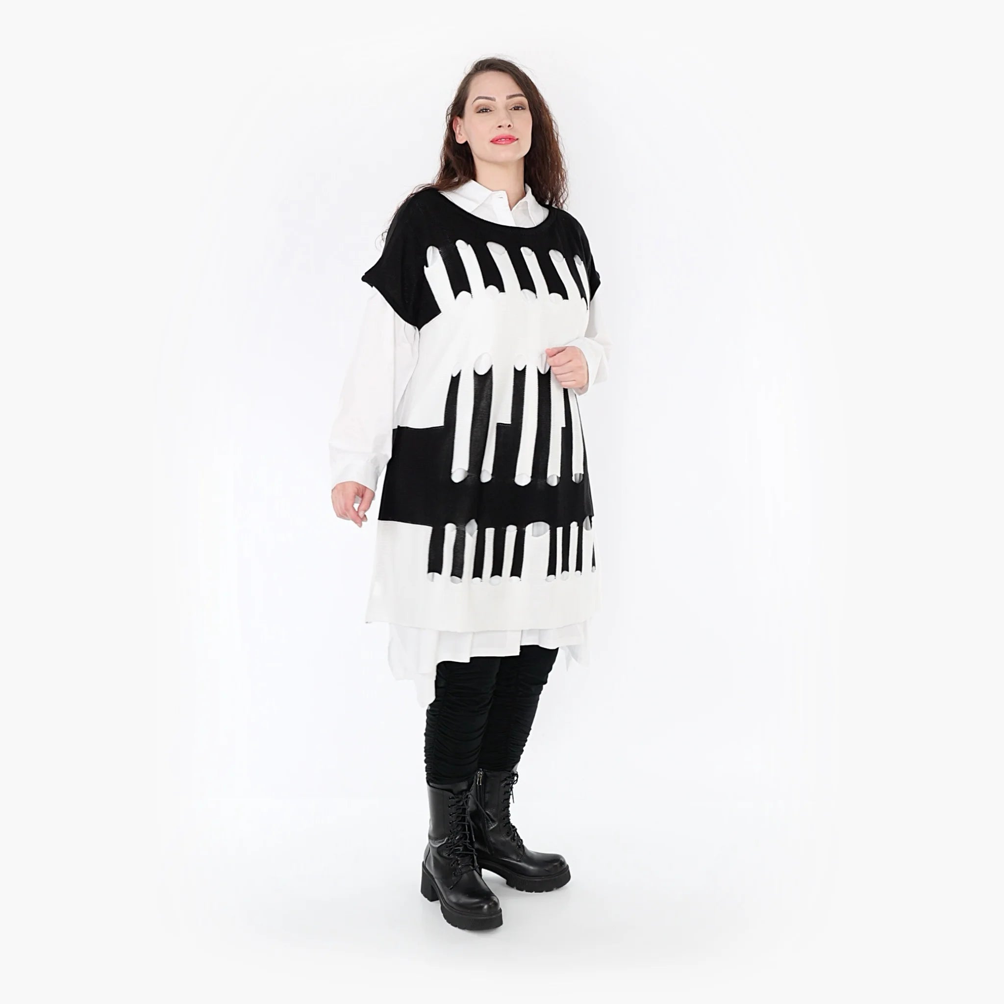 AKH Fashion Überwurf in kastiger Form, aus Baumwolle, 1337.02415, Schwarz-Weiß, Schick