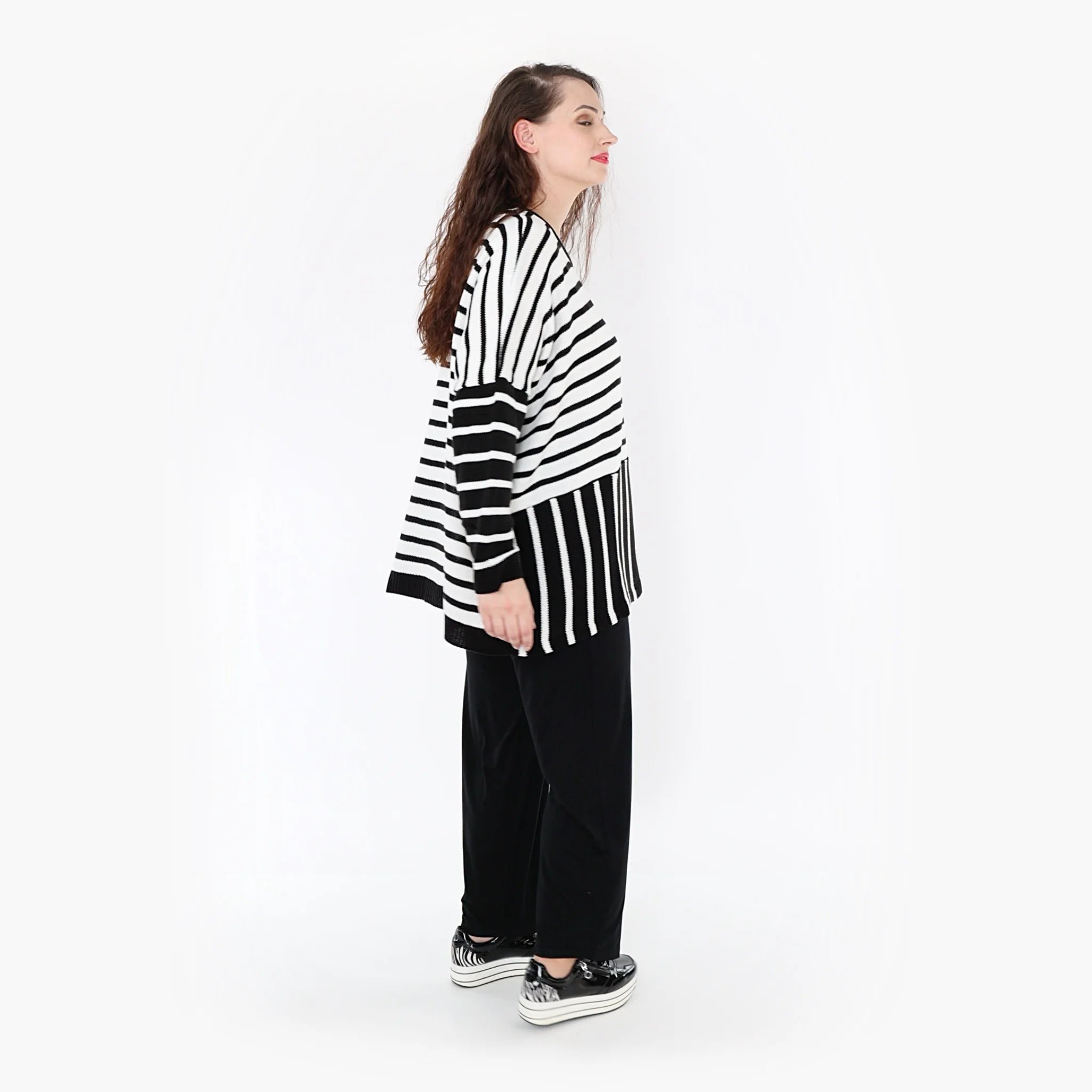  AKH Fashion Bigshirt in kastiger Form, aus Baumwolle, 1343.02332, Schwarz-Weiß, Schick