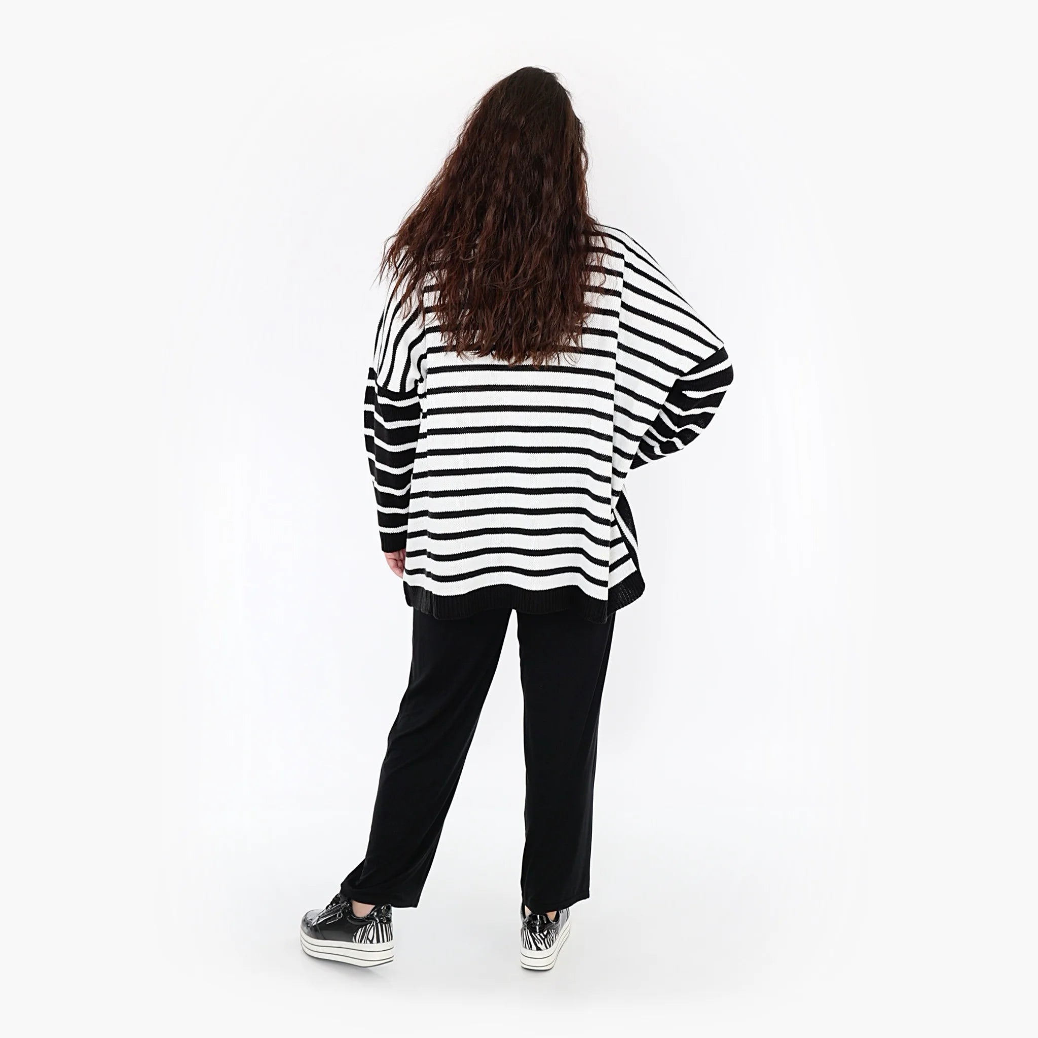  AKH Fashion Bigshirt in kastiger Form, aus Baumwolle, 1343.02332, Schwarz-Weiß, Schick
