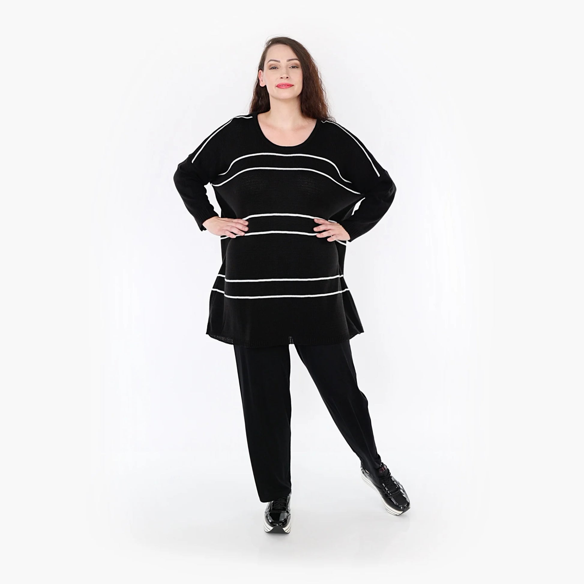  Bigshirt von AKH Fashion aus Baumwolle in gerader Form, 1343.02339, Schwarz-Weiß, Ausgefallen