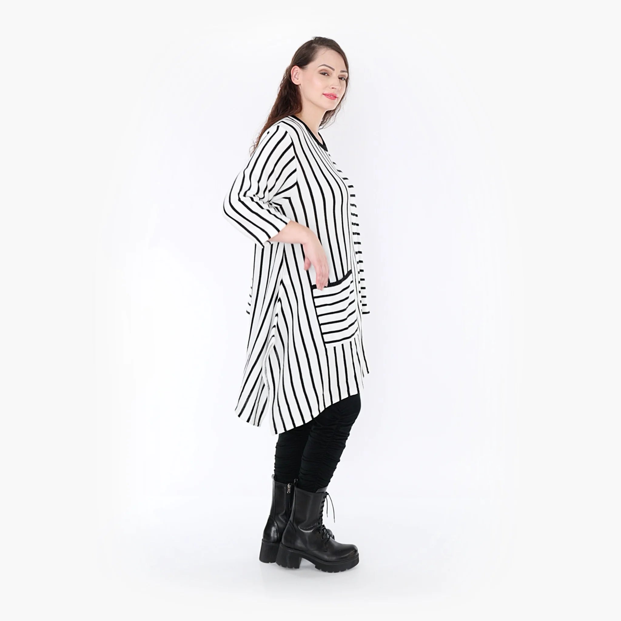  AKH Fashion Shirt in asymmetrischer Form, aus Baumwolle, 1343.02404, Schwarz-Weiß