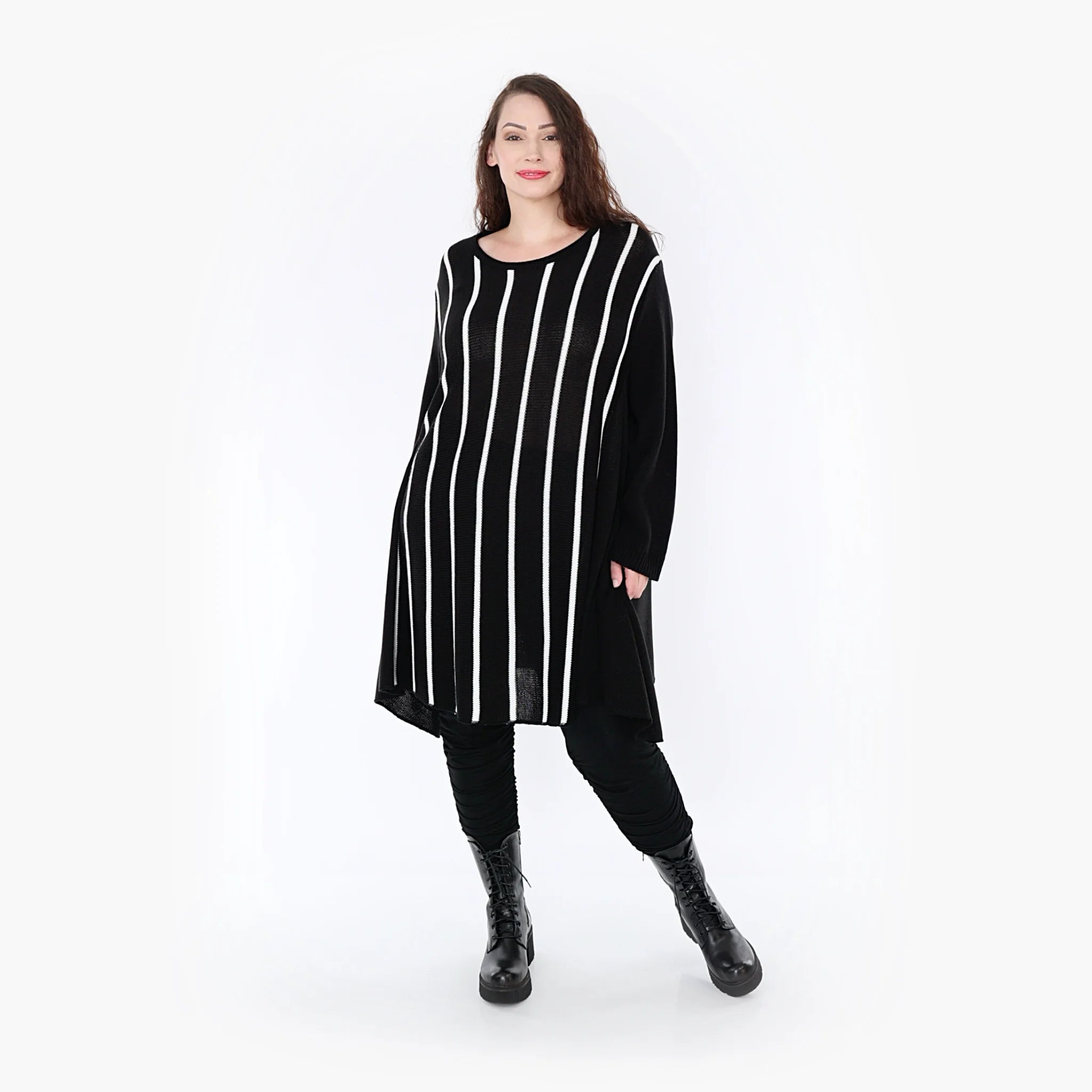  A-Form Bigshirt von AKH Fashion aus Baumwolle, 1343.0593D, Schwarz-Weiß, Schick, Modern