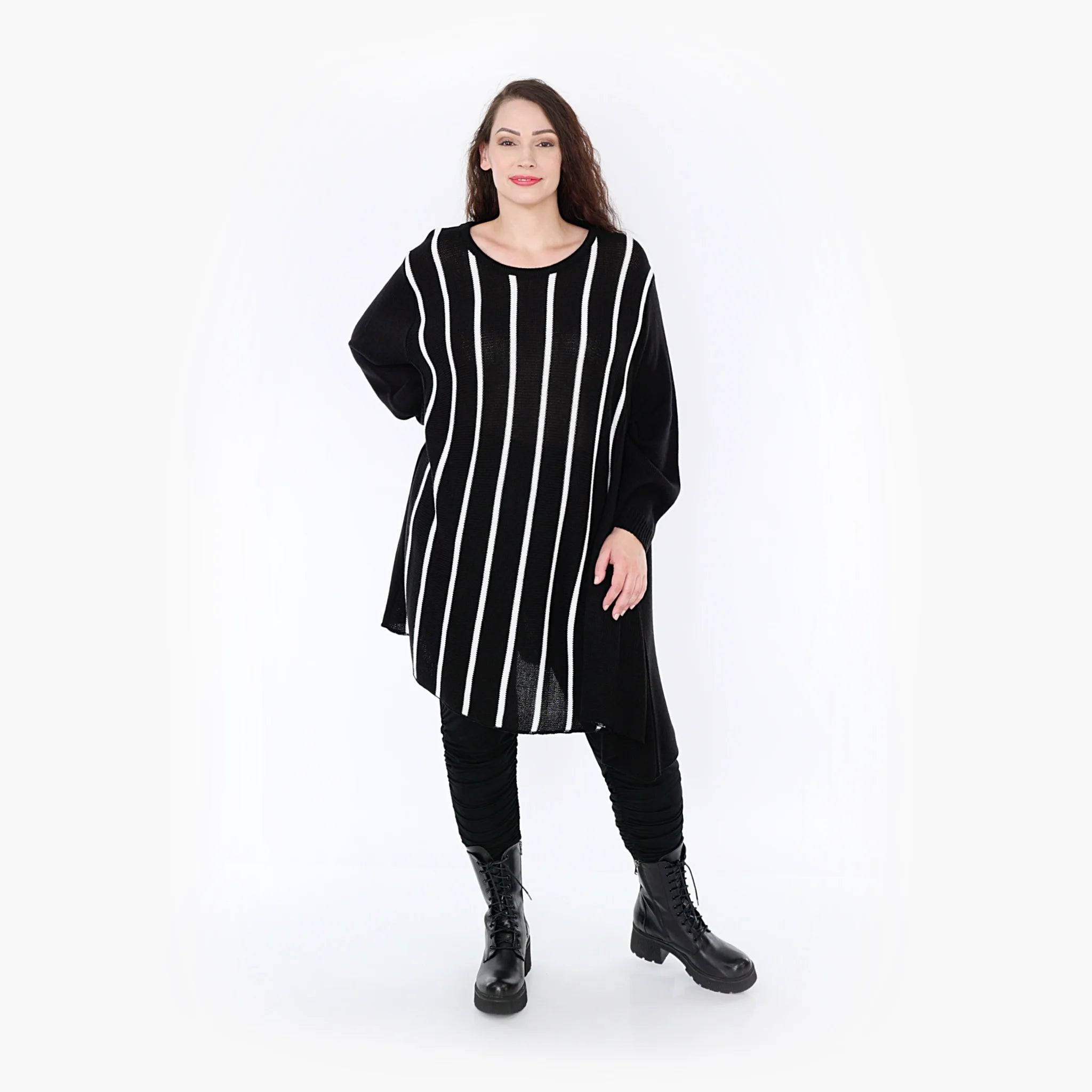  A-Form Bigshirt von AKH Fashion aus Baumwolle, 1343.0593D, Schwarz-Weiß, Schick, Modern