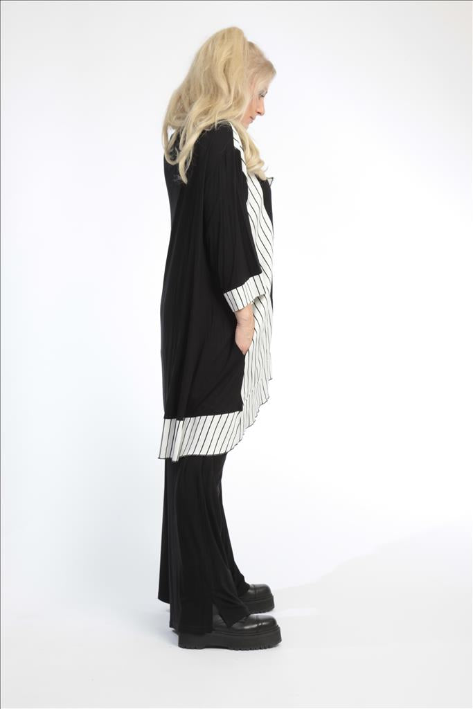  A-Form Shirt von AKH Fashion aus Viskose, 0791.06689, Weiß-Schwarz, Streifen, Schick