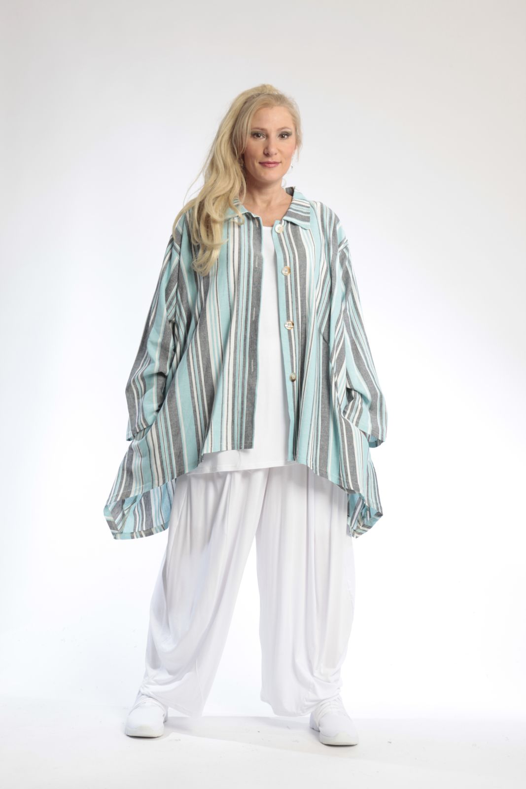  AKH Fashion Jacke in Vokuhila-Form, aus Viskose, 0805.06317, Türkis, Streifen, Schick
