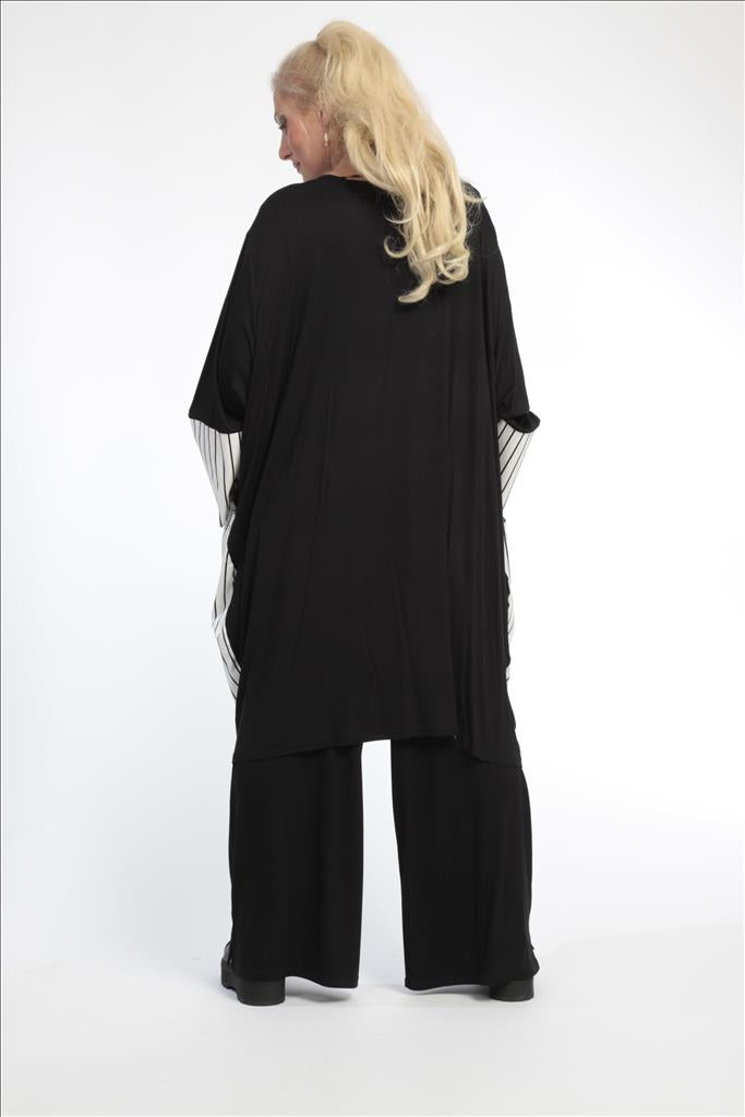  Elegantes gestreiftes Oversize-Shirt in Weiß-Schwarz aus hochwertiger Viskose mit Taschen